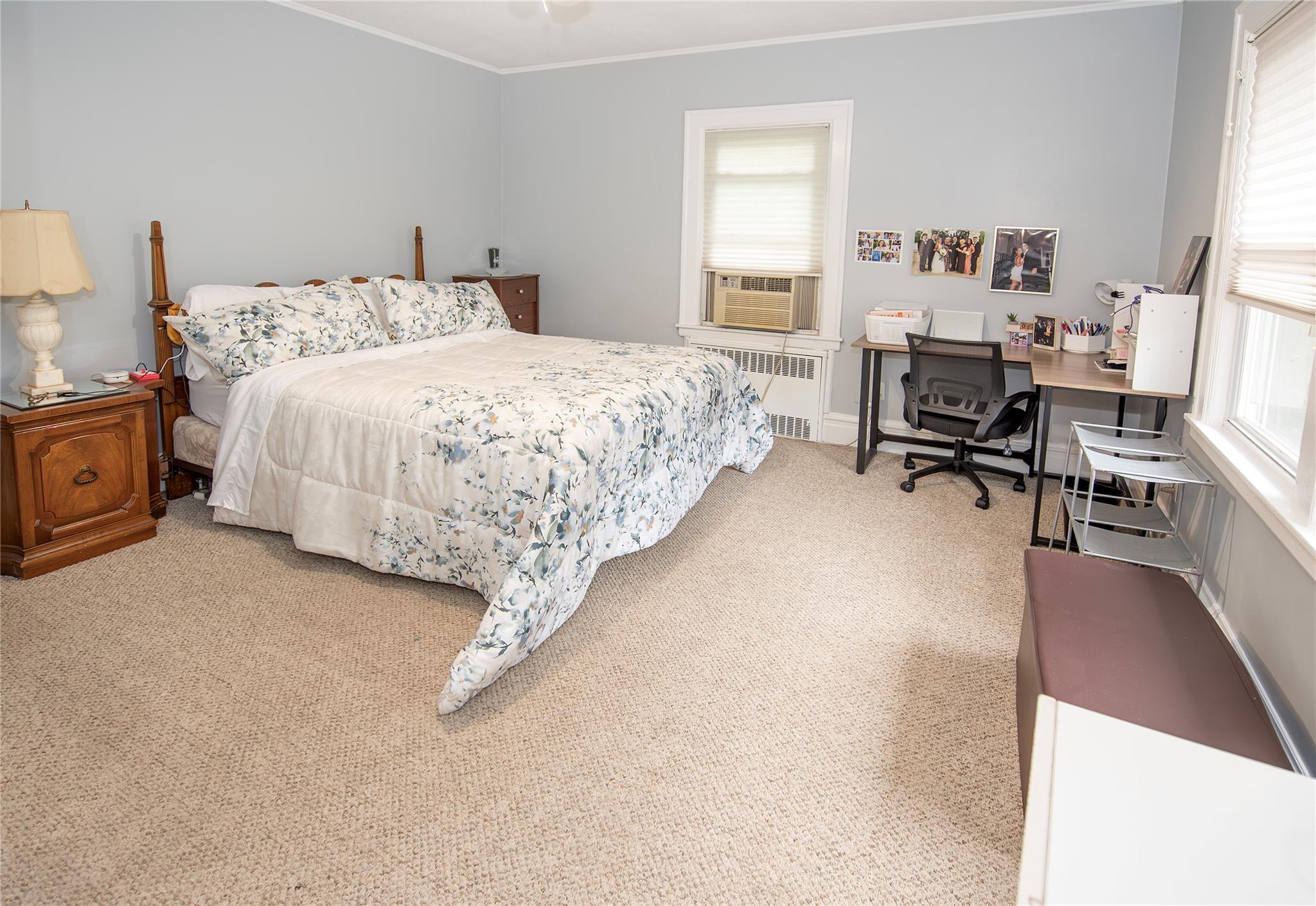 Woodmere, New York, 11598, United States, 3 Bedrooms Bedrooms, ,2 BathroomsBathrooms,Residential,For Sale,1839010