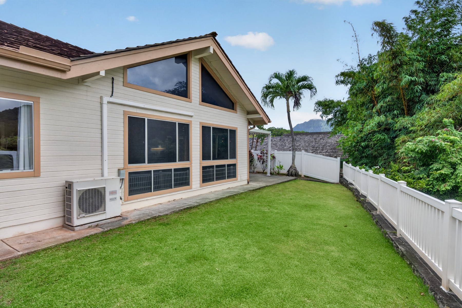  1622 Paukiki Street - 物件實景