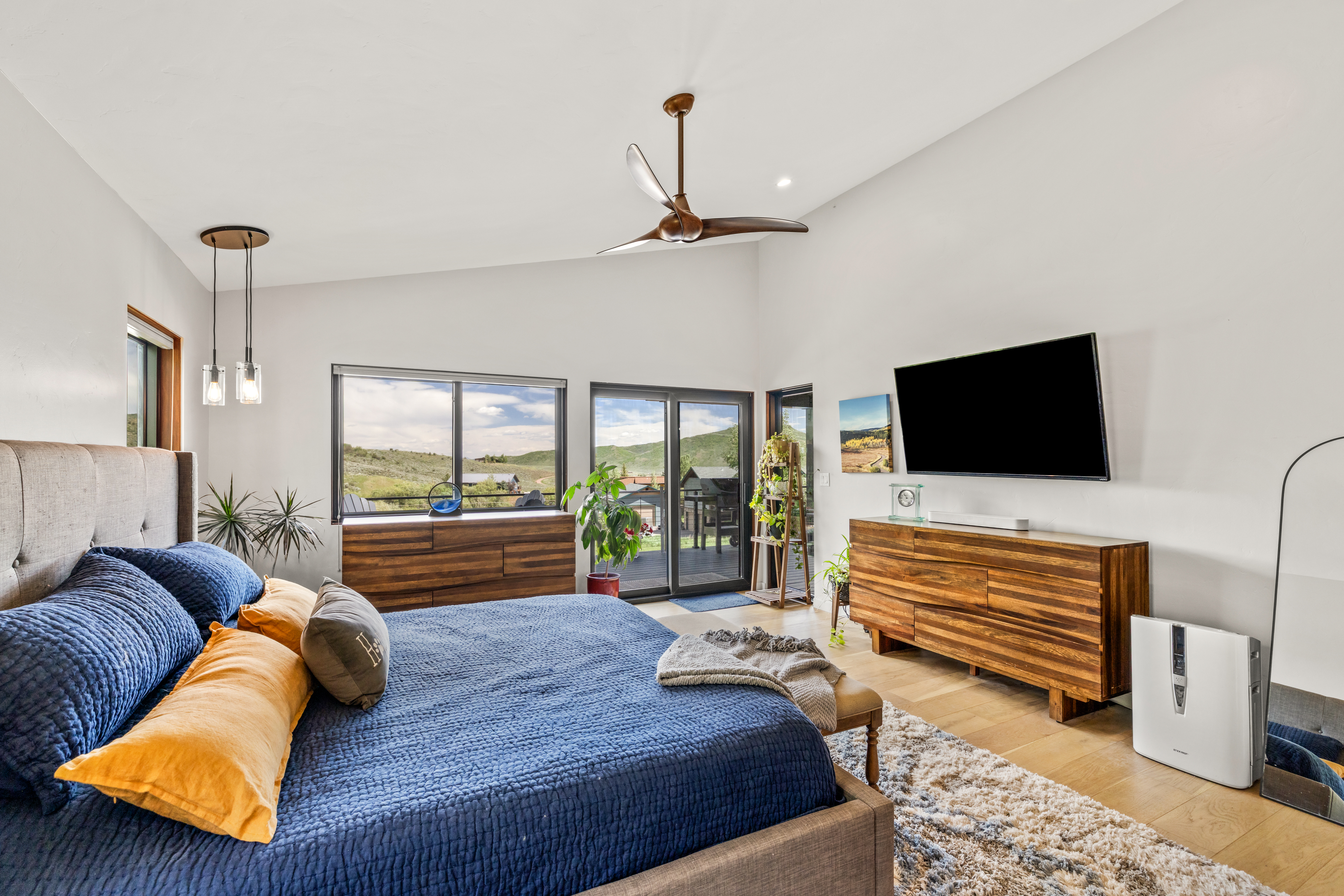  29946 Rock Point Trail, Oak Creek, CO, 80467 - 物件實景