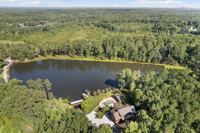 Carrollton, Georgia, 30116, United States, 5 Bedrooms Bedrooms, ,5 BathroomsBathrooms,Residential,For Sale,1803971