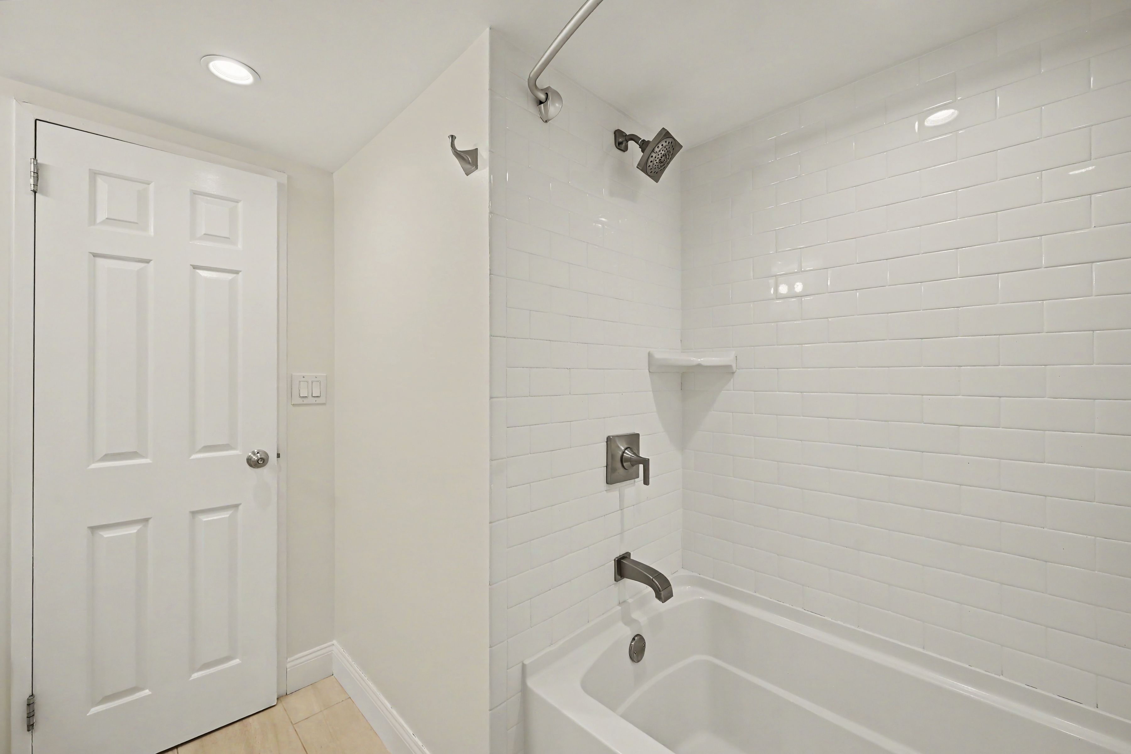  127 Greyrock Place APT 706 - 物件實景