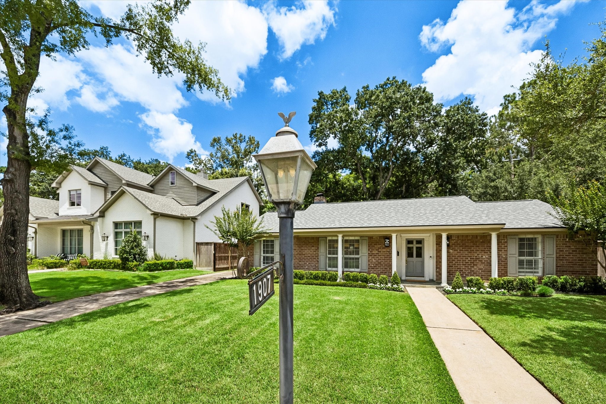  1907 Briarpark Drive - 物件實景