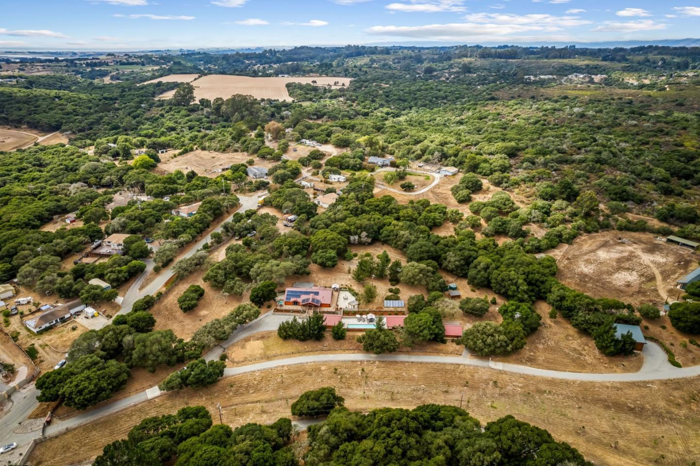 Salinas, California, 93907, United States, 3 Bedrooms Bedrooms, ,4 BathroomsBathrooms,Residential,For Sale,1899986