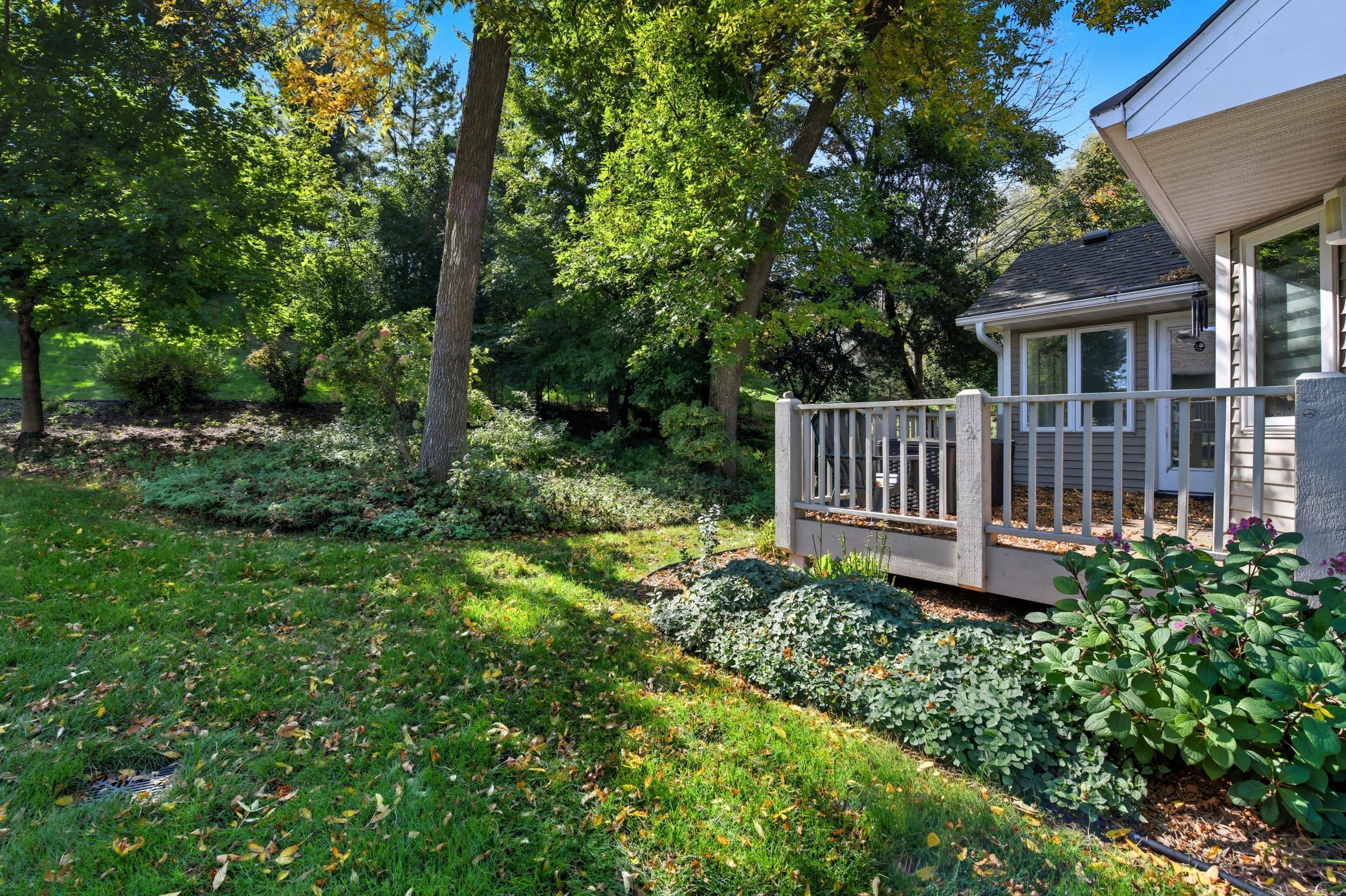 Shorewood, Minnesota, 55331, United States, 2 Bedrooms Bedrooms, ,3 BathroomsBathrooms,Residential,For Sale,1956041