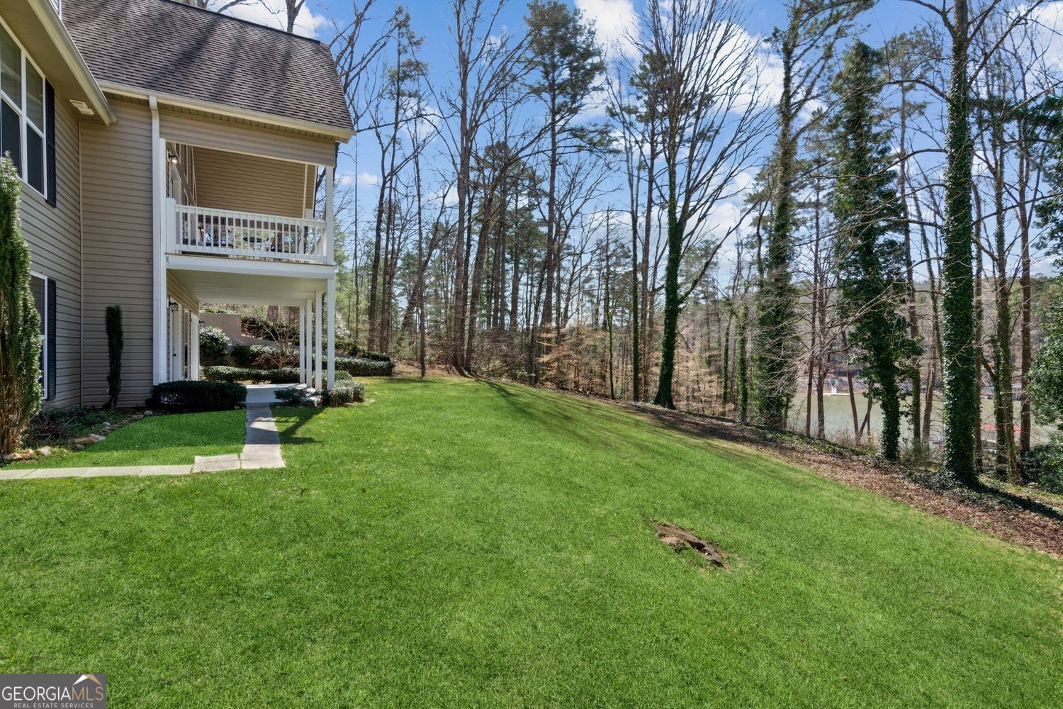 Blairsville, Georgia, 30512, United States, 4 Bedrooms Bedrooms, ,3 BathroomsBathrooms,Residential,For Sale,1858971