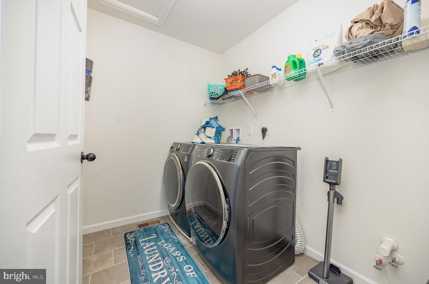 Mechanicsburg, Pennsylvania, 17055, United States, 5 Bedrooms Bedrooms, ,4 BathroomsBathrooms,Residential,For Sale,1991830