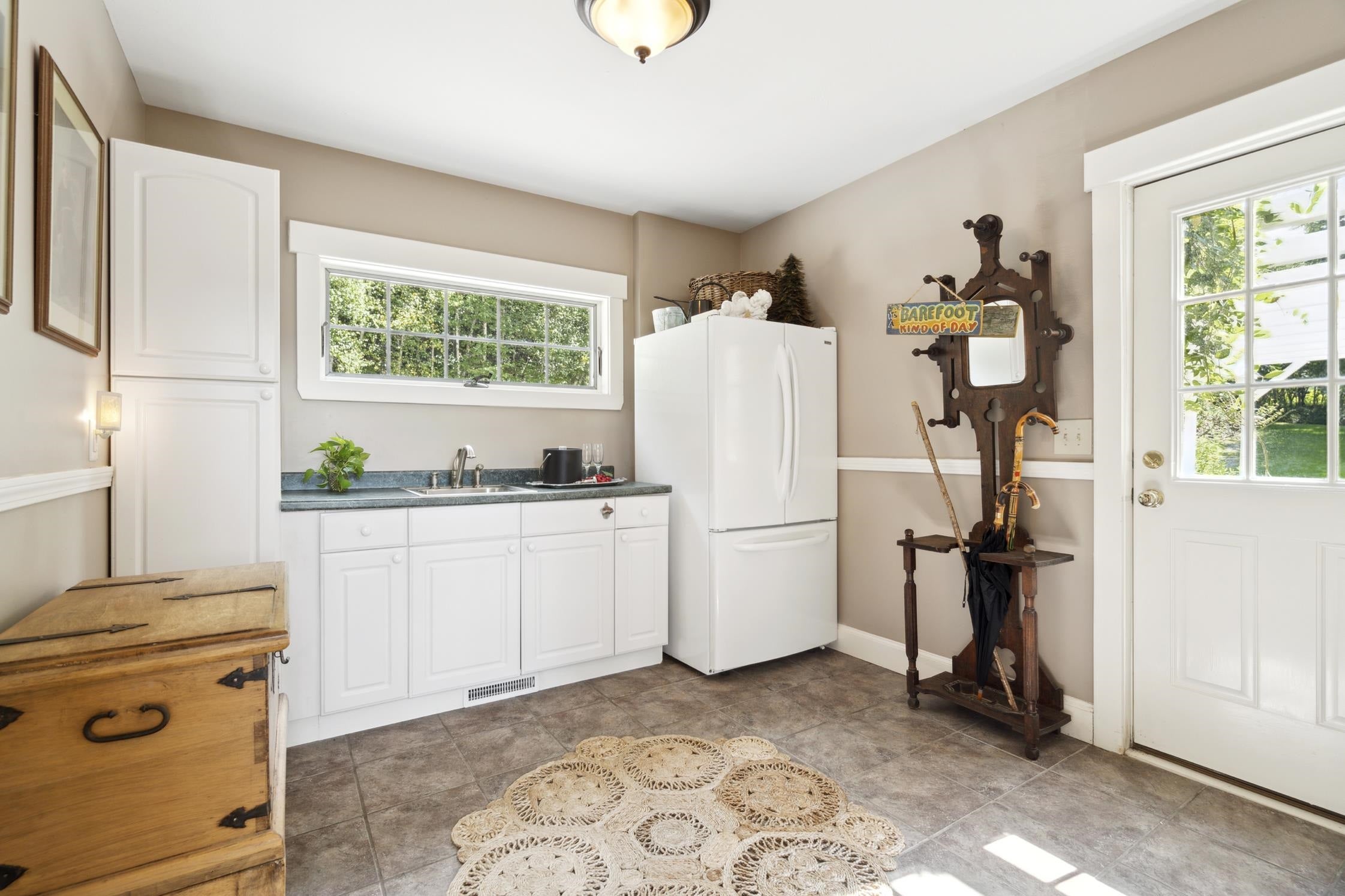 Bristol, New Hampshire, 03222, United States, 8 Bedrooms Bedrooms, ,5 BathroomsBathrooms,Residential,For Sale,1883549