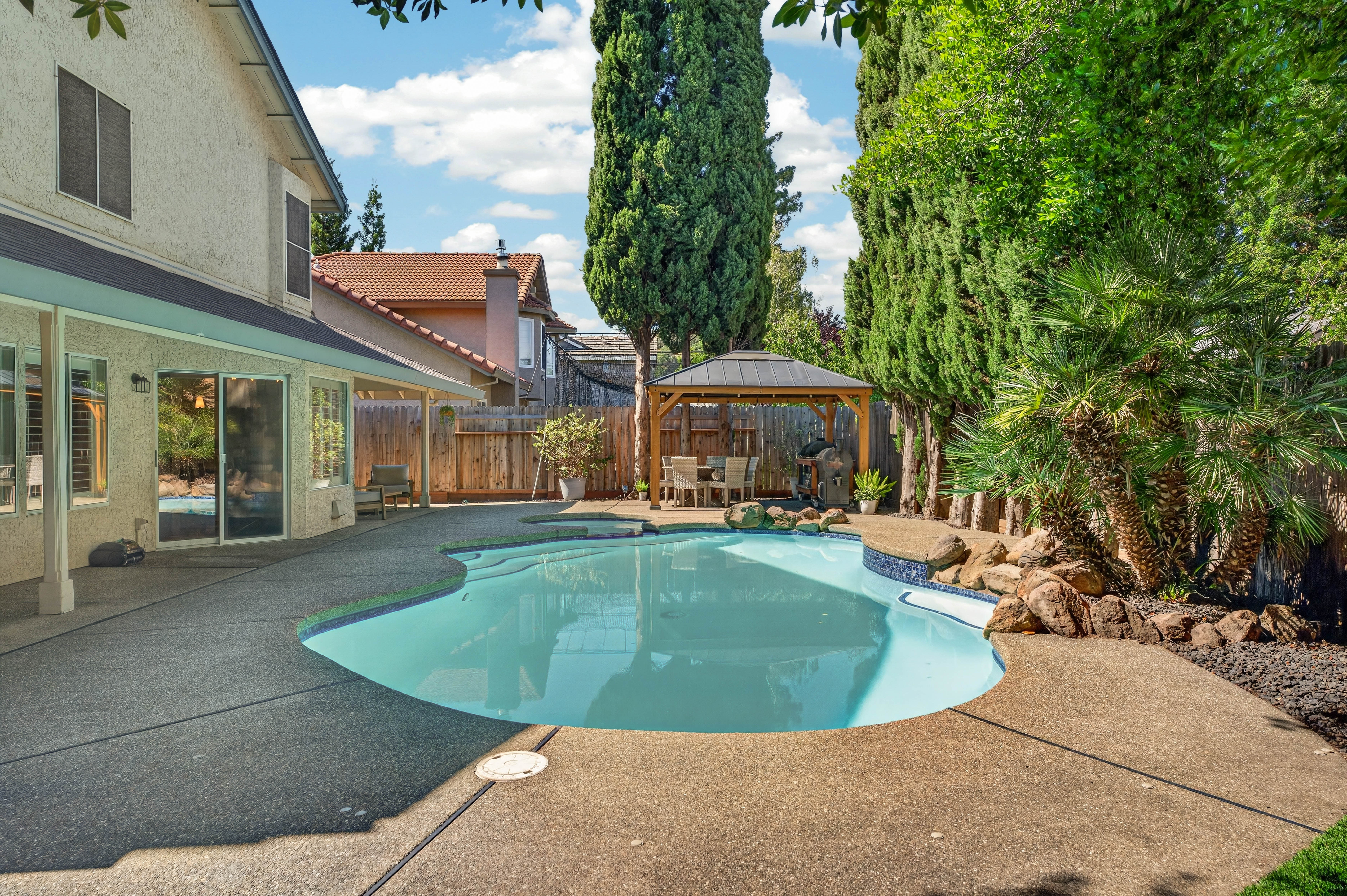  5723 Crown Court, Rocklin, CA 95677 - 物件實景