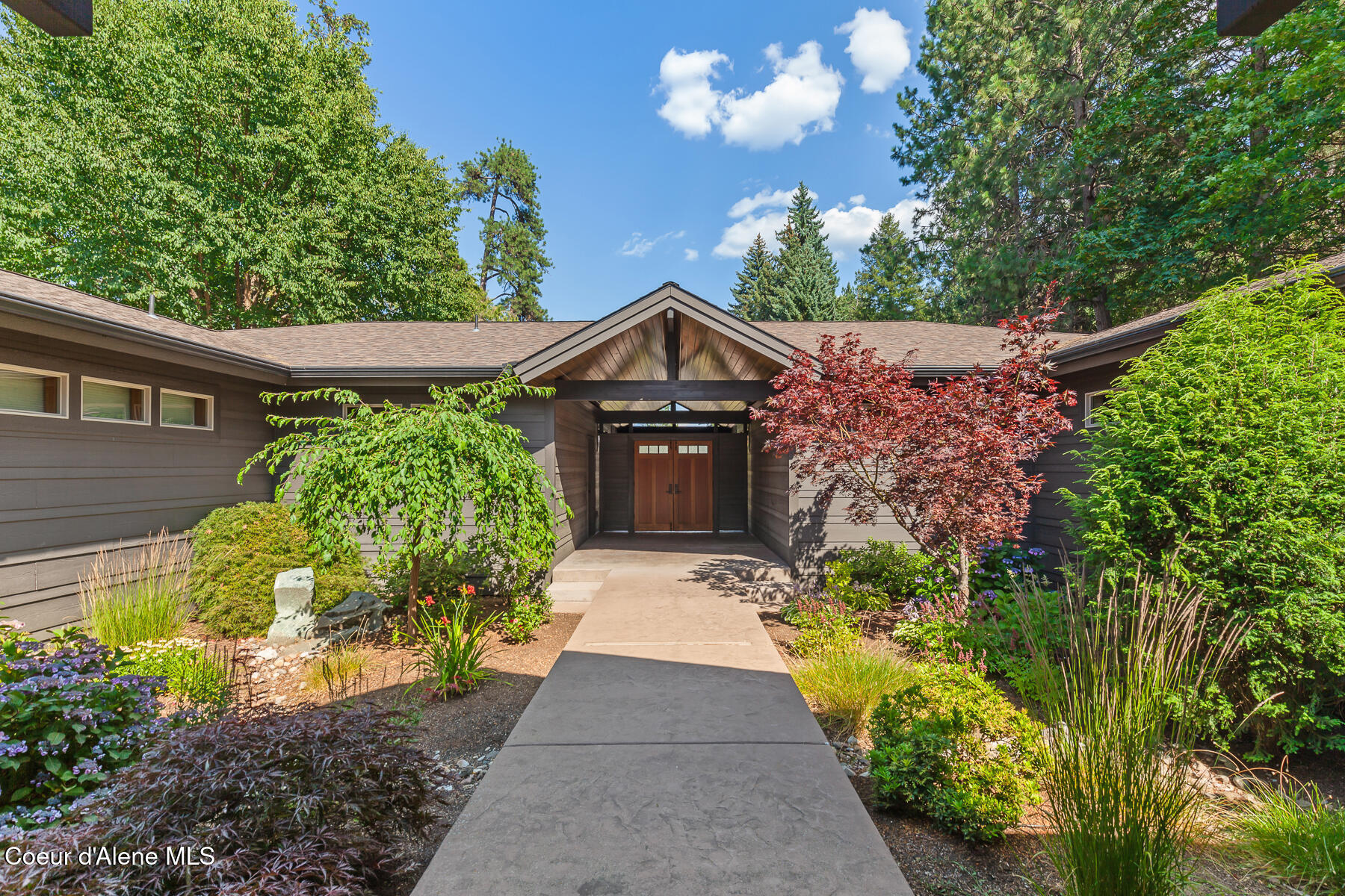 Hayden Lake, Idaho, 83835, United States, 4 Bedrooms Bedrooms, ,4 BathroomsBathrooms,Residential,For Sale,2015111