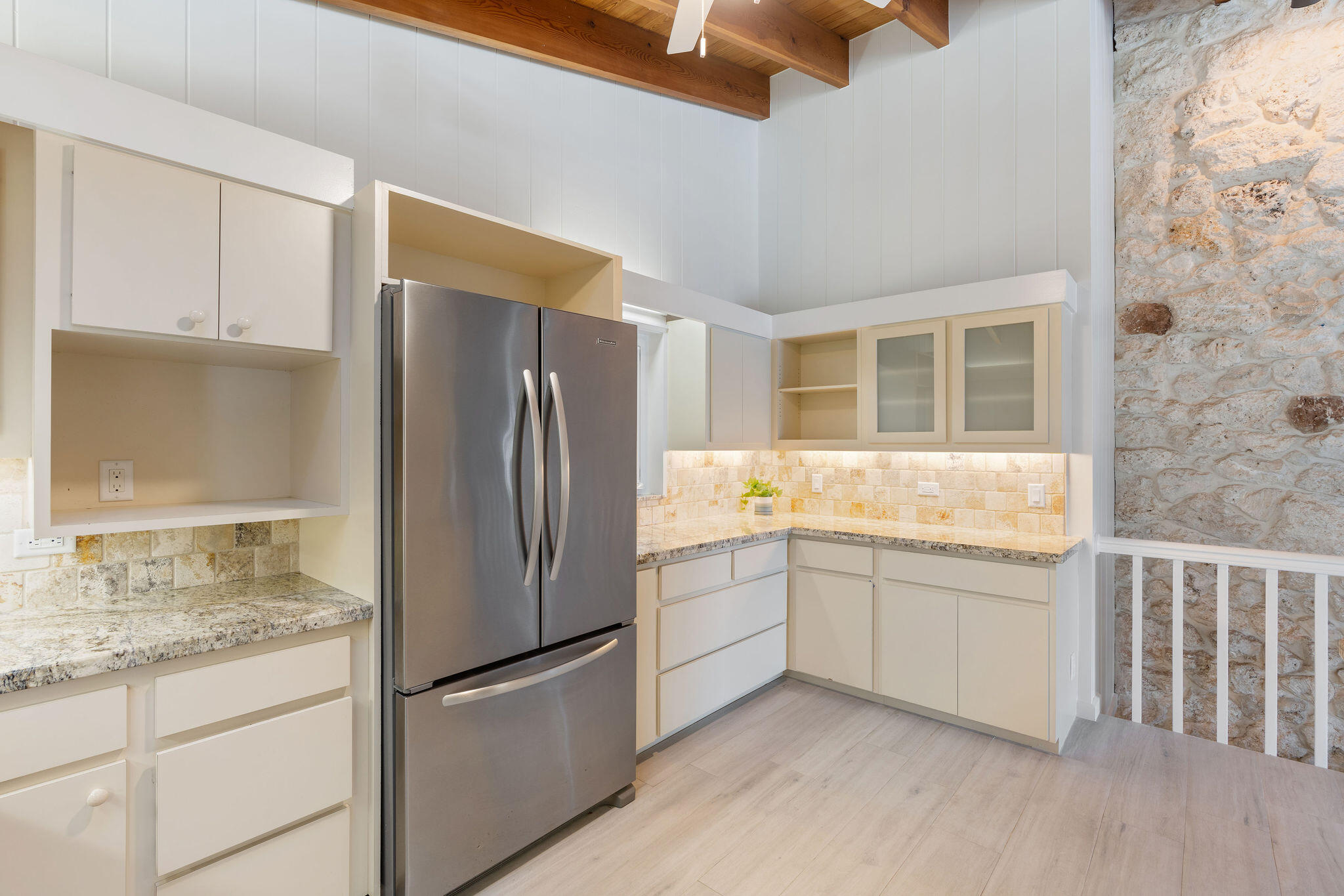 Tavernier, Florida, 33036, United States, 3 Bedrooms Bedrooms, ,3 BathroomsBathrooms,Residential,For Sale,2003295