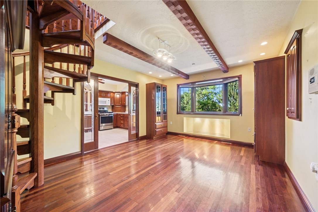 North Huntingdon, Pennsylvania, 15642, United States, 3 Bedrooms Bedrooms, ,3 BathroomsBathrooms,Residential,For Sale,1980425