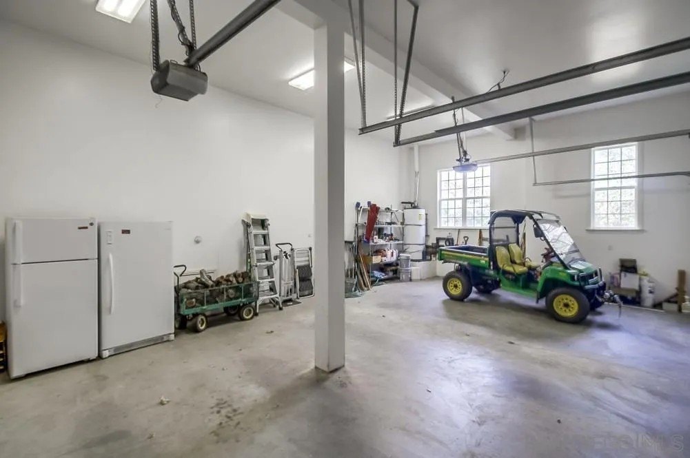 Julian, California, 92036, United States, 5 Bedrooms Bedrooms, ,5 BathroomsBathrooms,Residential,For Sale,1997382