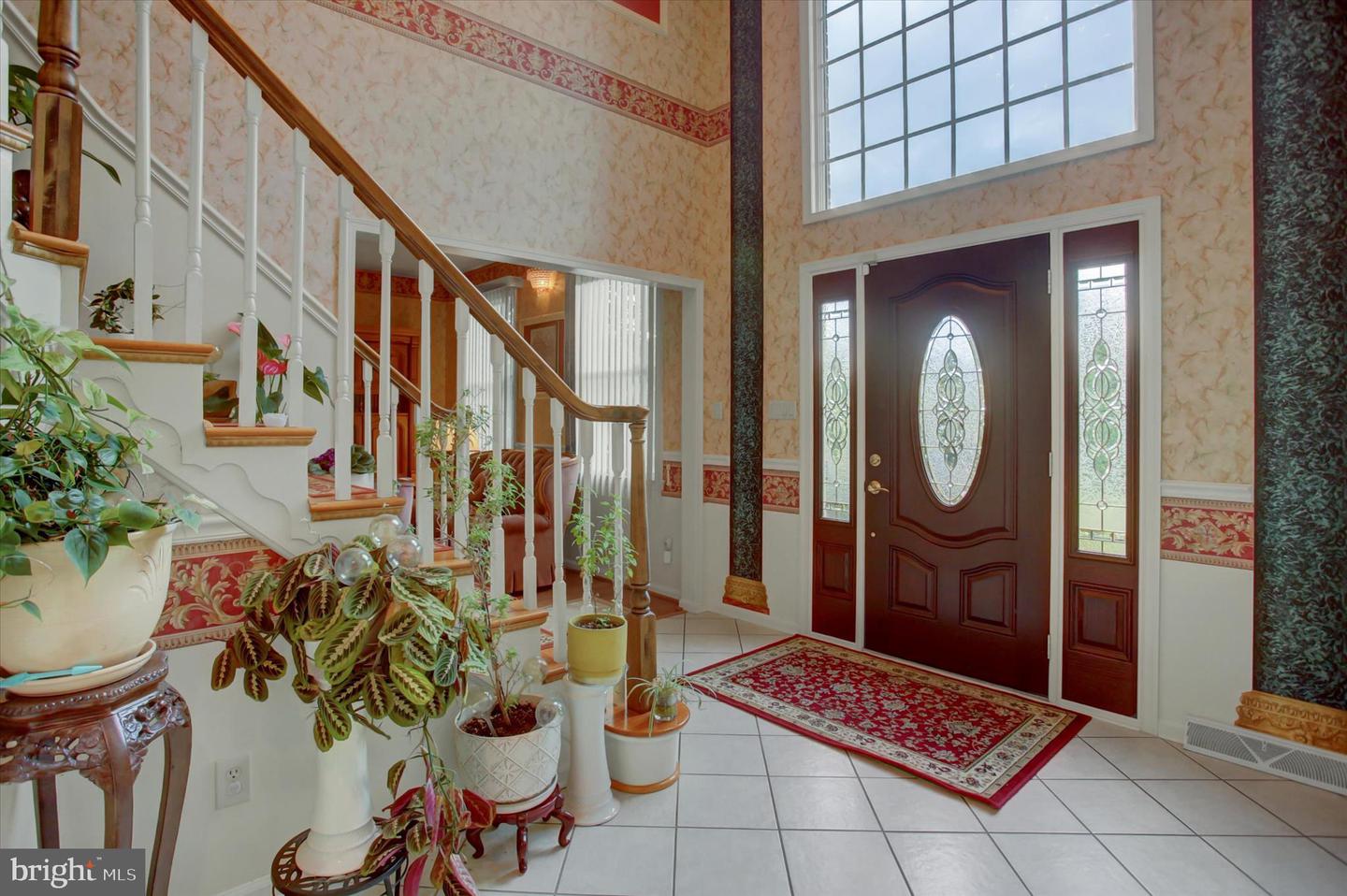 Chambersburg, Pennsylvania, 17202, United States, 5 Bedrooms Bedrooms, ,6 BathroomsBathrooms,Residential,For Sale,1989609