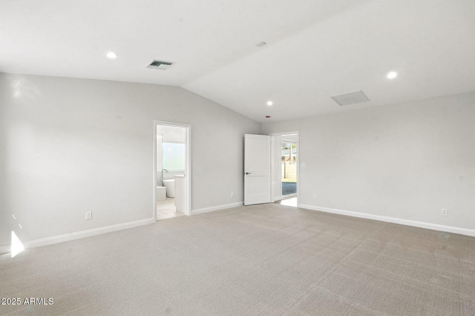 Phoenix, Arizona, 85008, United States, 4 Bedrooms Bedrooms, ,2 BathroomsBathrooms,Residential,For Sale,1974432