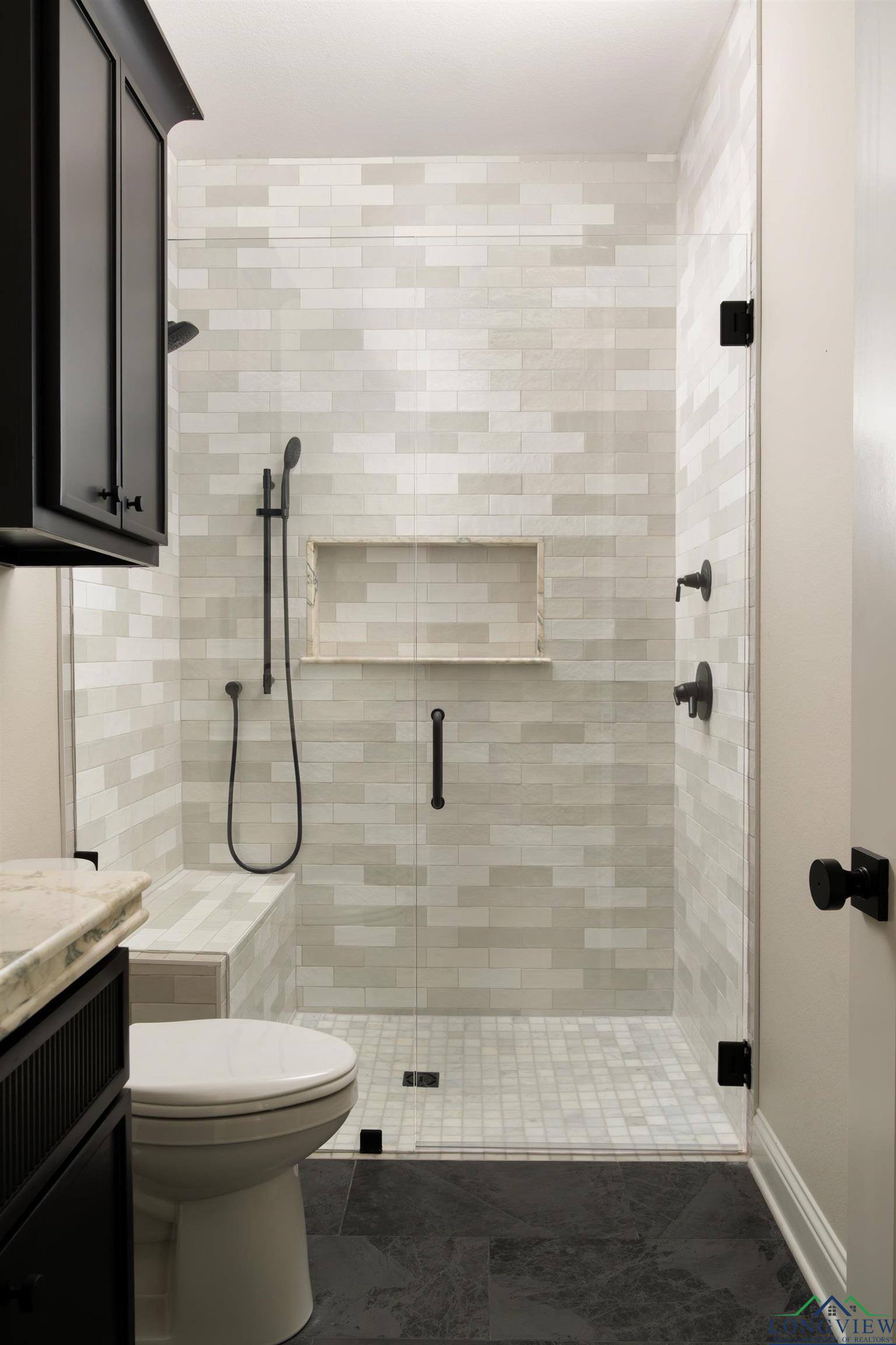 Tatum, Texas, 75691, United States, 4 Bedrooms Bedrooms, ,3 BathroomsBathrooms,Residential,For Sale,1993478