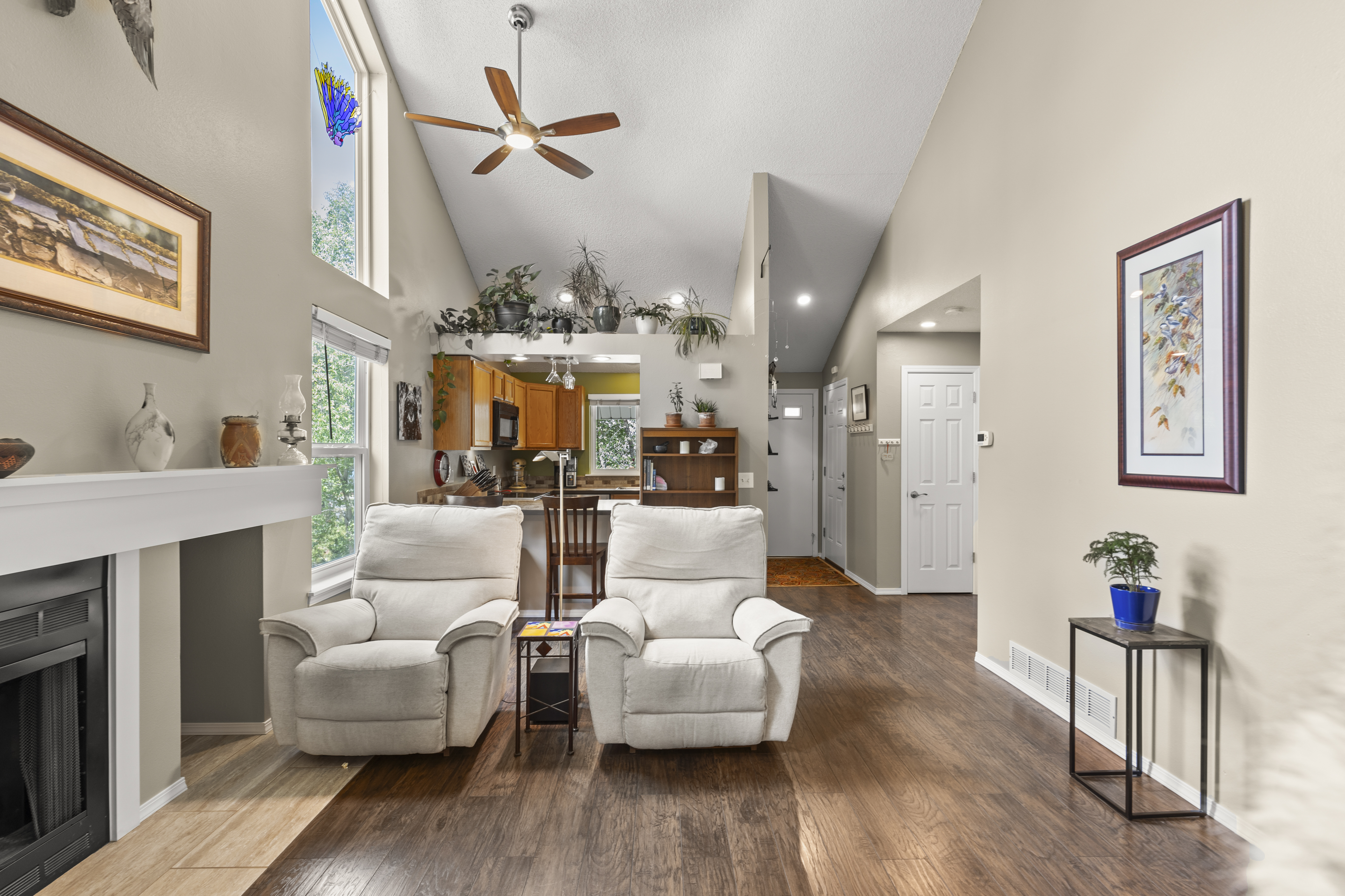 Beautifully updated ranch townhome - 物件實景