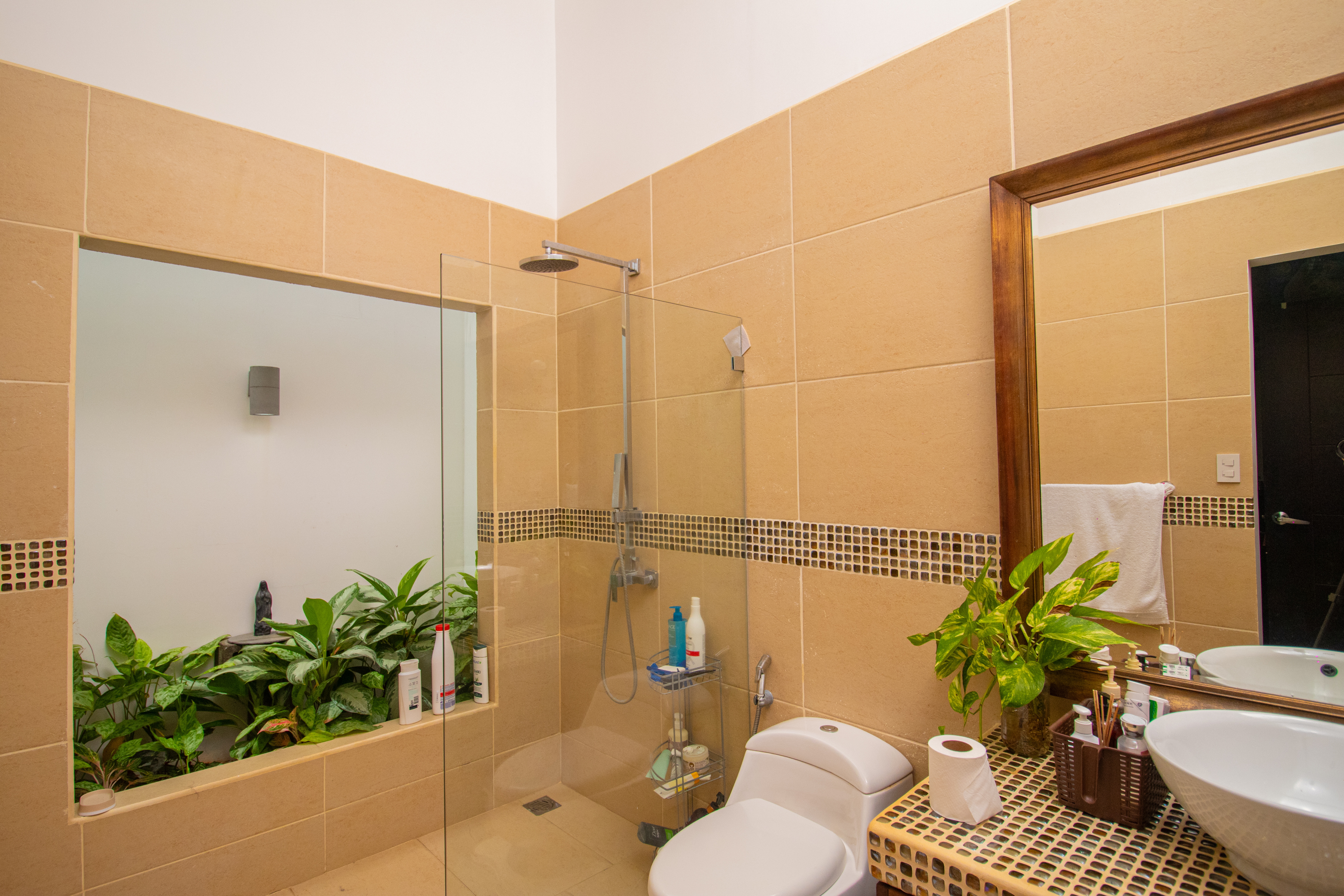 Turrubares, Turrubares, San Jose, CR, 5 Bedrooms Bedrooms, ,6 BathroomsBathrooms,Residential,For Sale,Turrubares,1611858