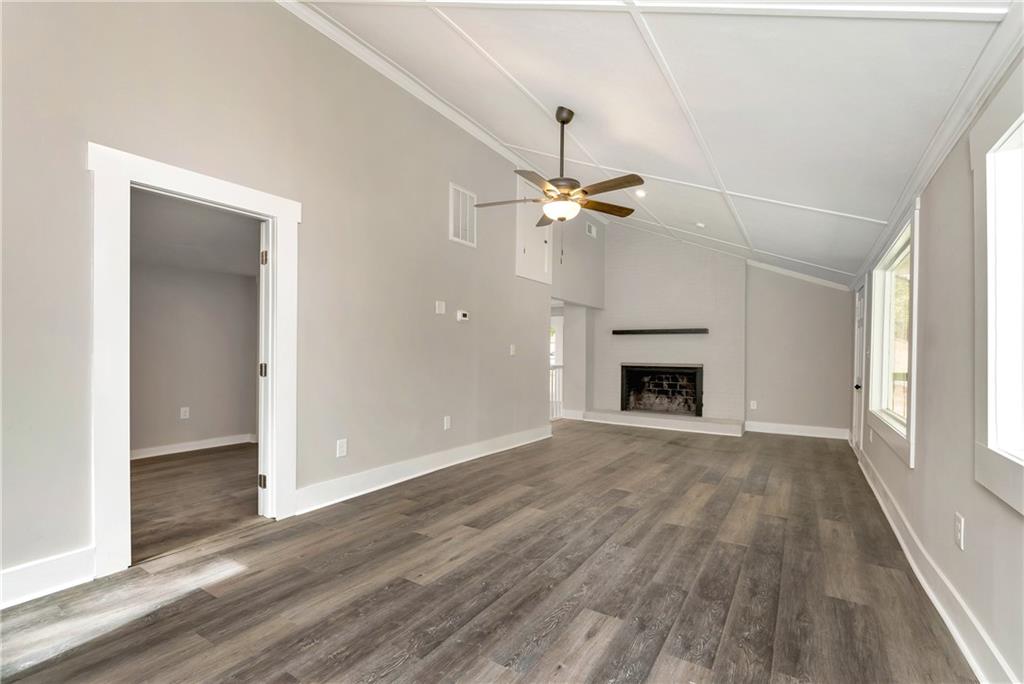 Dawsonville, Georgia, 30534, United States, 2 Bedrooms Bedrooms, ,2 BathroomsBathrooms,Residential,For Sale,1991026