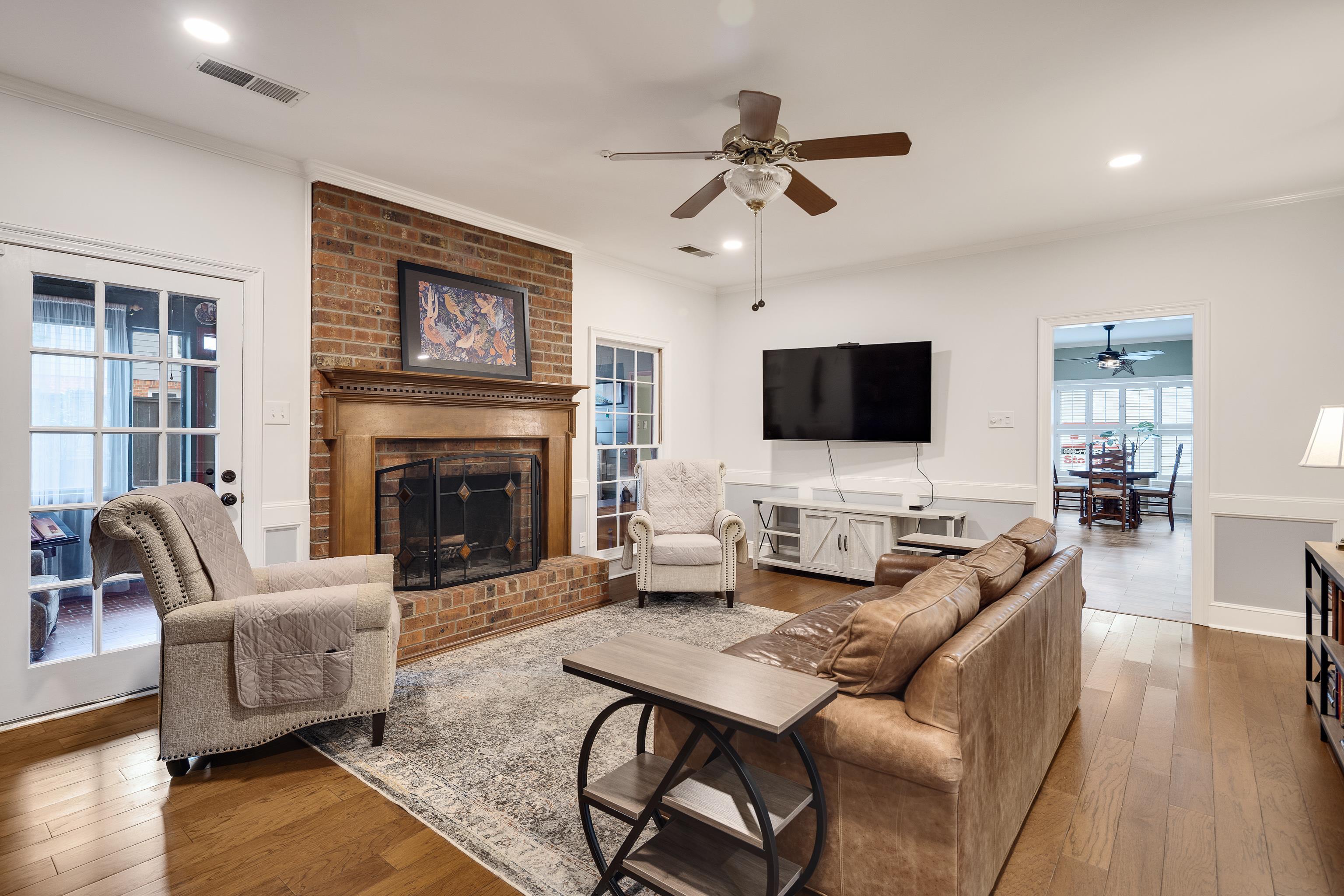 Memphis, Tennessee, 38117, United States, 4 Bedrooms Bedrooms, ,3 BathroomsBathrooms,Residential,For Sale,1972441