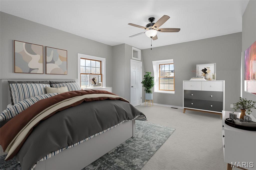 Elsberry, Missouri, 63343, United States, 3 Bedrooms Bedrooms, ,2 BathroomsBathrooms,Residential,For Sale,1828292