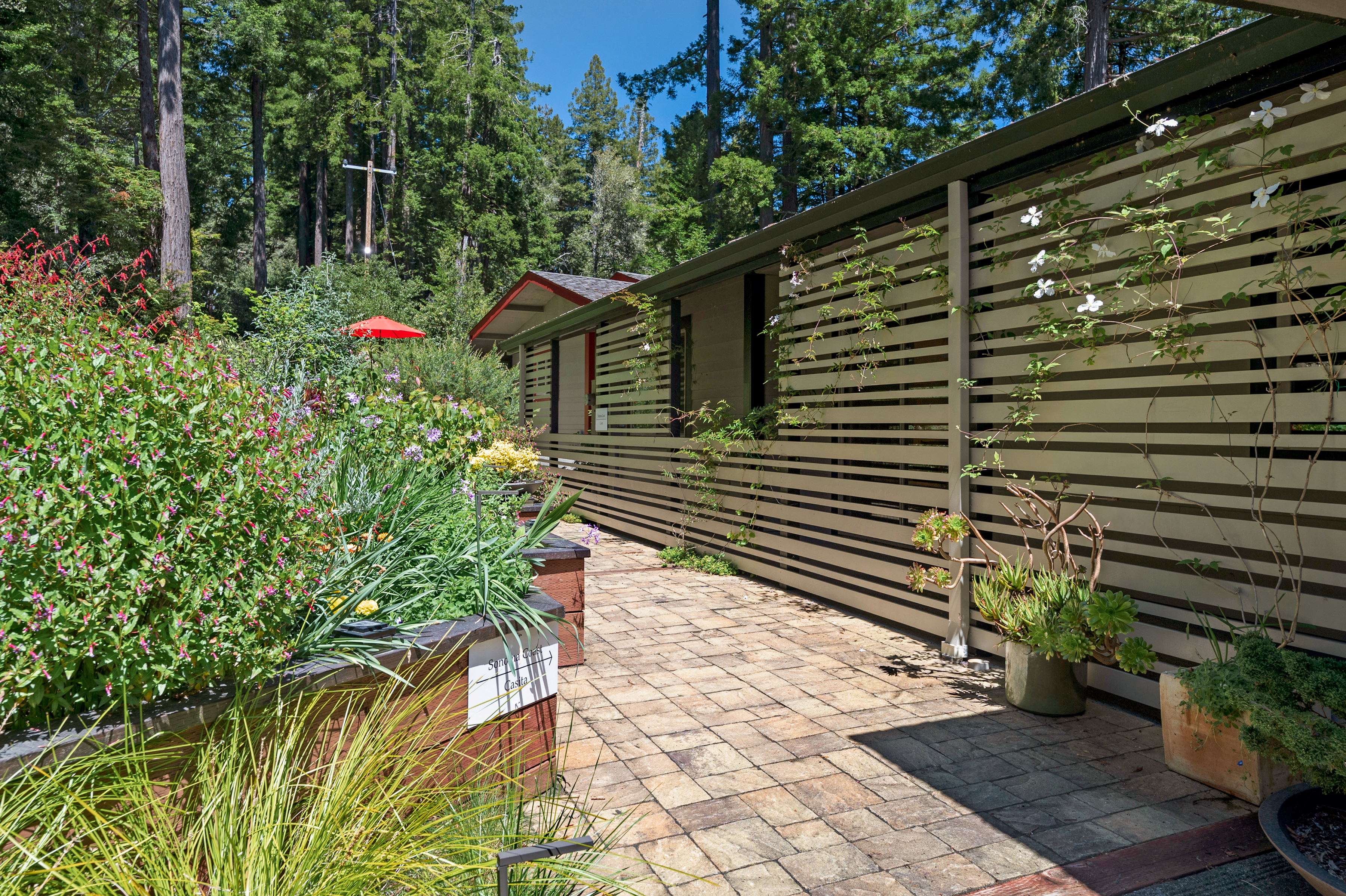  21995-21997 Ansel Court, Jenner, CA 95450 - 物件實景