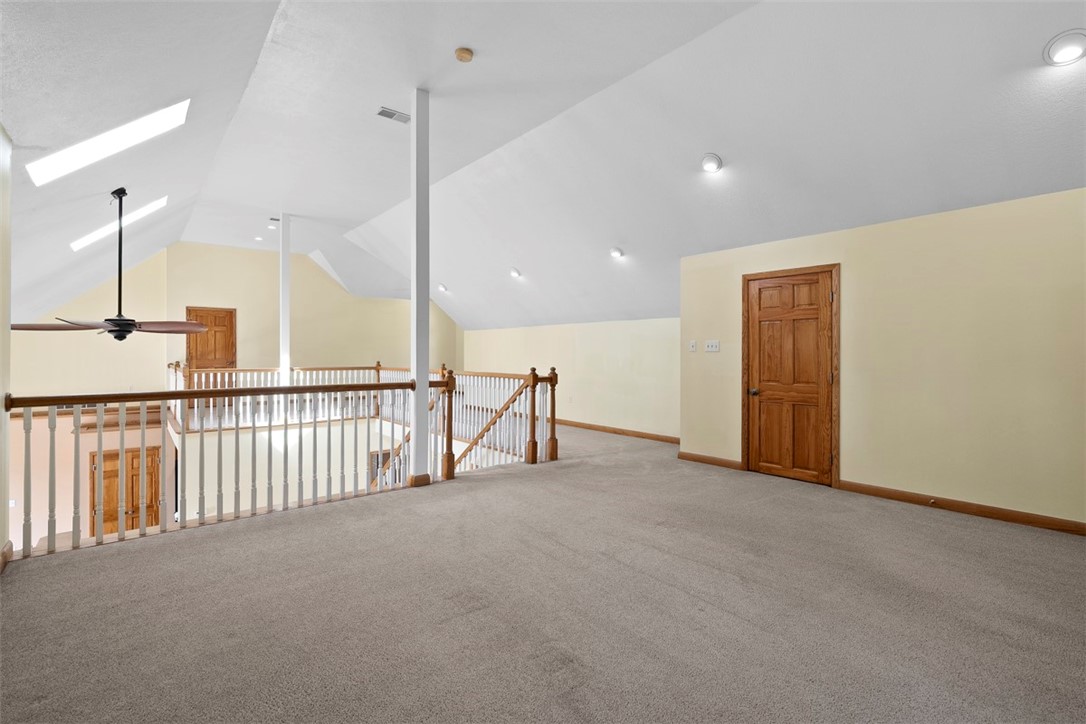 Cranberry Twp, Pennsylvania, 16066, United States, 4 Bedrooms Bedrooms, ,3 BathroomsBathrooms,Residential,For Sale,1947060