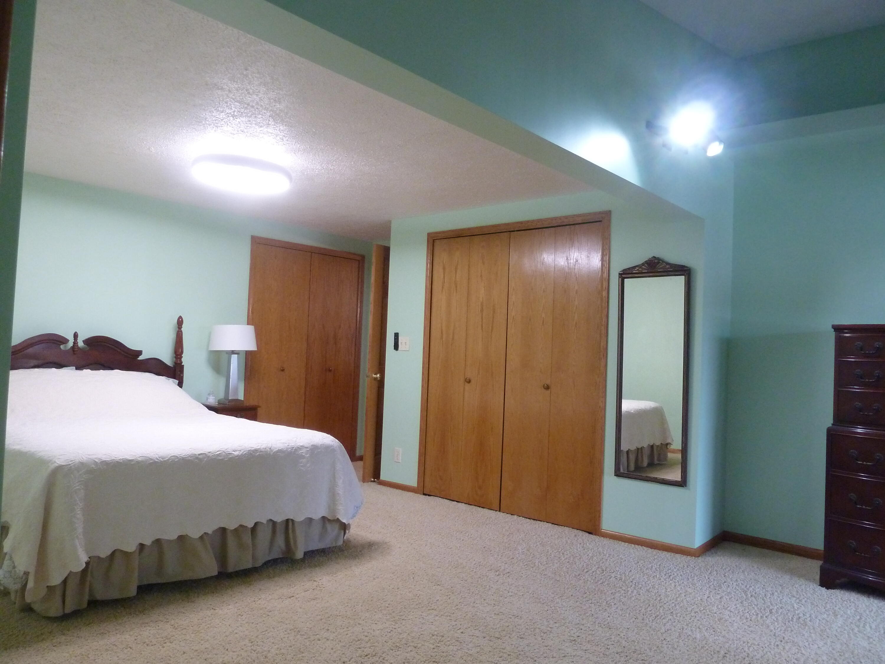 Camden, Michigan, 49232, United States, 5 Bedrooms Bedrooms, ,3 BathroomsBathrooms,Residential,For Sale,1887942