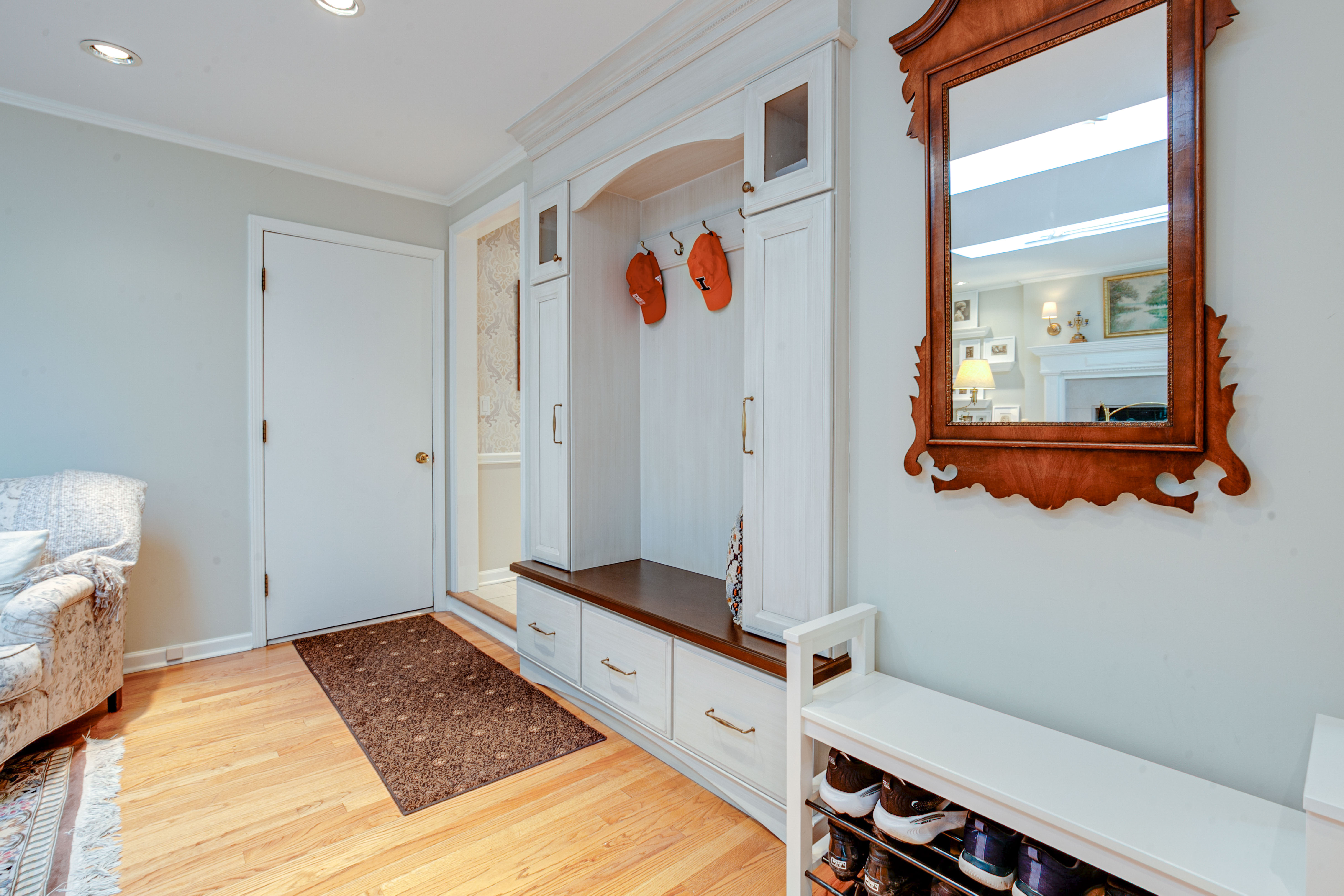  Welcome to this Lovely Colonial Home - 物件實景