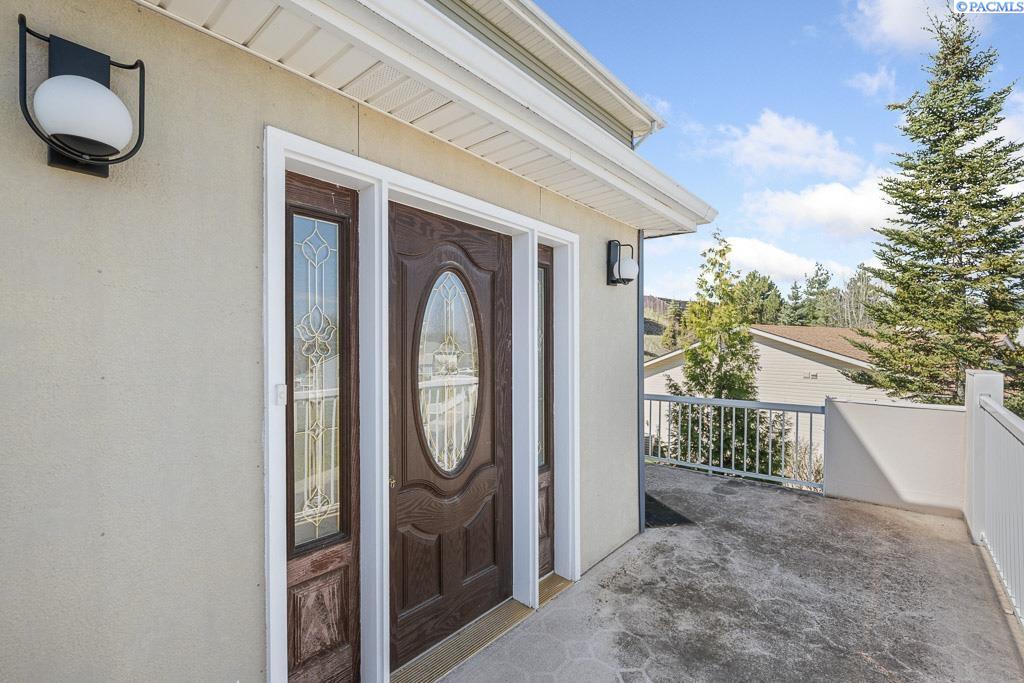 Pullman, Washington, 99163, United States, 4 Bedrooms Bedrooms, ,3 BathroomsBathrooms,Residential,For Sale,1777658