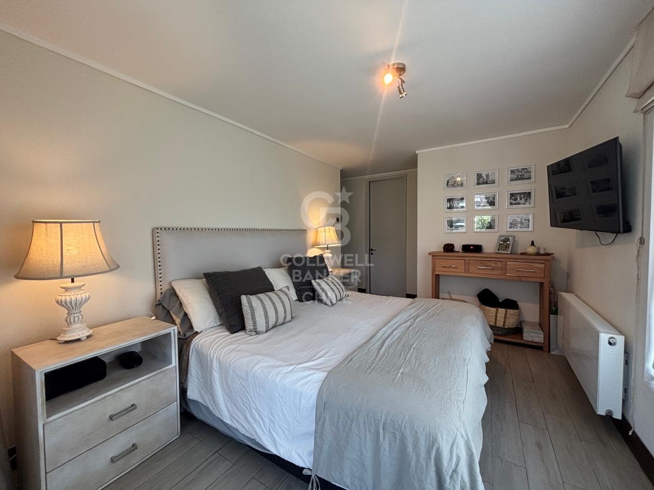 Lo Barnechea, Chile, 2 Bedrooms Bedrooms, ,2 BathroomsBathrooms,Residential,For Sale,1807653