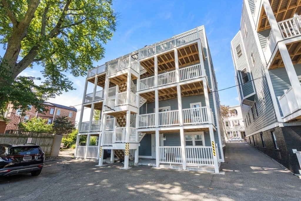 Boston, Massachusetts, 02125, United States, 2 Bedrooms Bedrooms, ,1 BathroomBathrooms,Residential,For Sale,1940367
