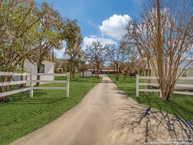 Bandera, Texas, 78003, United States, 4 Bedrooms Bedrooms, ,2 BathroomsBathrooms,Residential,For Sale,1932426