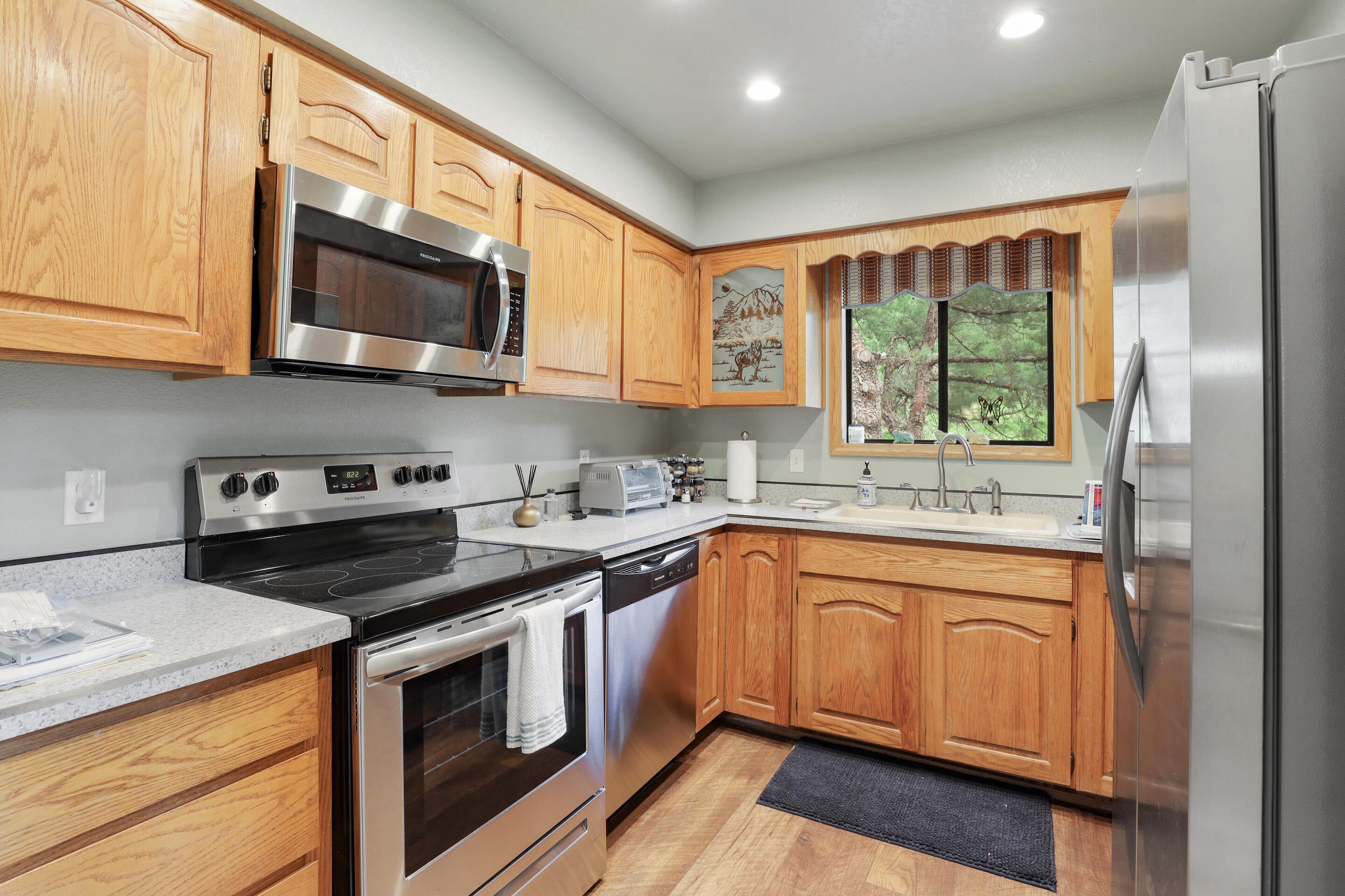 Pine, Arizona, 85544, United States, 2 Bedrooms Bedrooms, ,1 BathroomBathrooms,Residential,For Sale,1942026