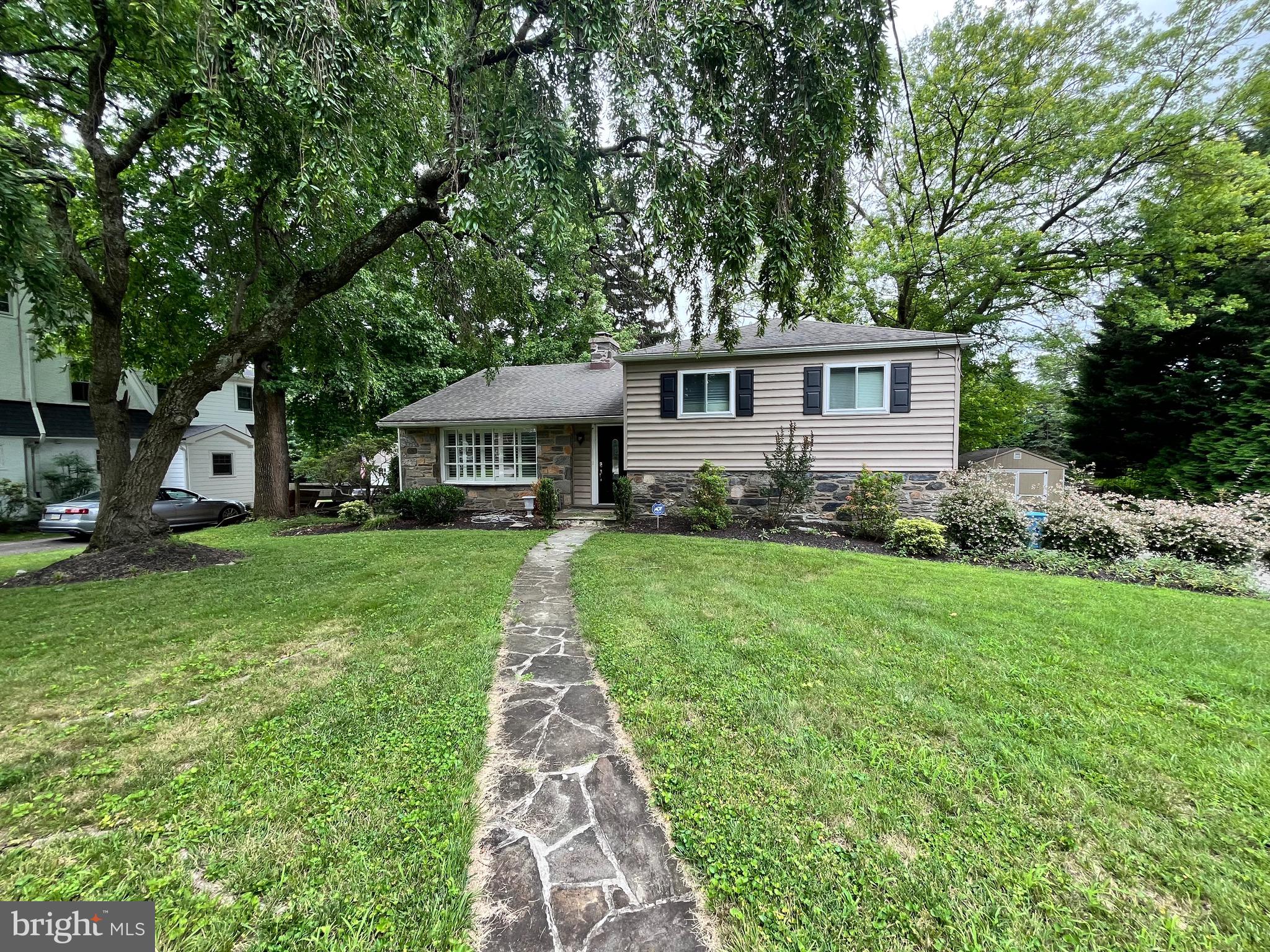 DEVON, Pennsylvania, 19333, United States, 3 Bedrooms Bedrooms, ,3 BathroomsBathrooms,Residential,For Sale,1928574