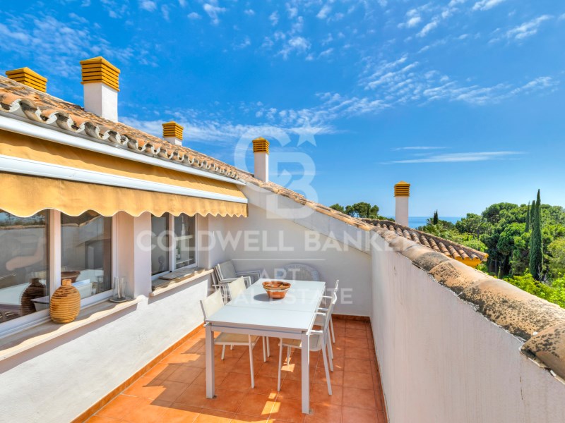 Marbella, Andalusia, ES, 3 Bedrooms Bedrooms, ,2 BathroomsBathrooms,Residential,For Sale,1827005