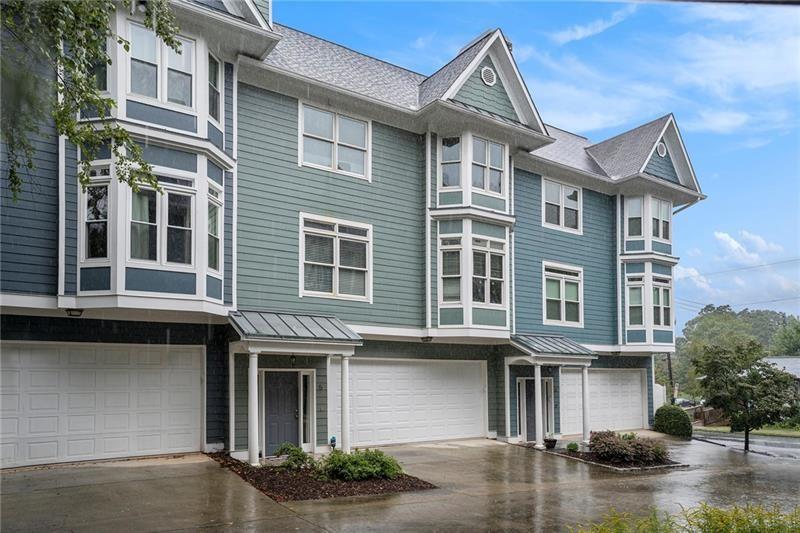 Atlanta, Georgia, 30317, United States, 3 Bedrooms Bedrooms, ,3 BathroomsBathrooms,Residential,For Sale,2008619