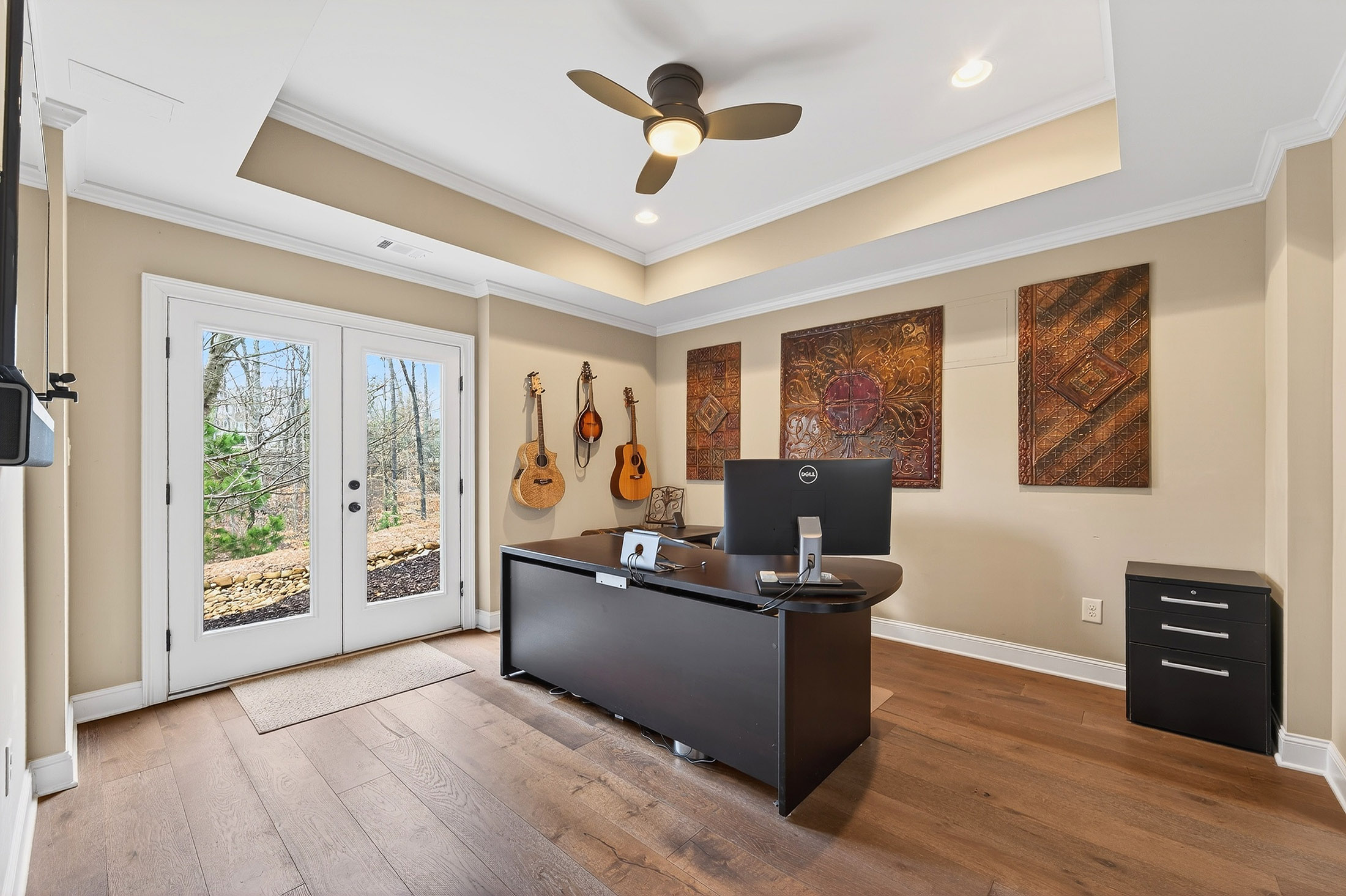  Milton Retreat on 1.43+/- Acres with Pool, Spa and Outdoor Living - 物件實景