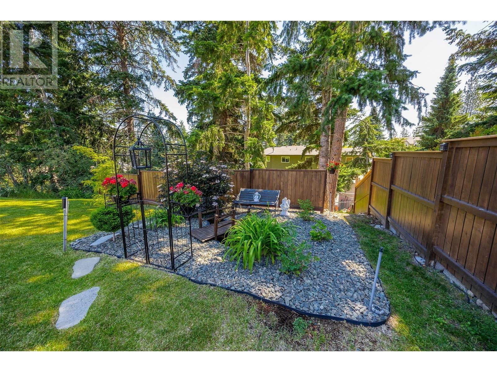 WEST KELOWNA, British Columbia, V4T 1B8, CA, 3 Bedrooms Bedrooms, ,2 BathroomsBathrooms,Residential,For Sale,1859691