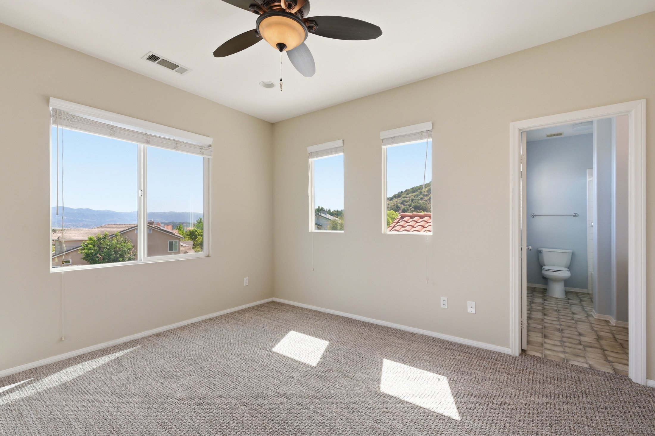  Panoramic View Home - 物件實景