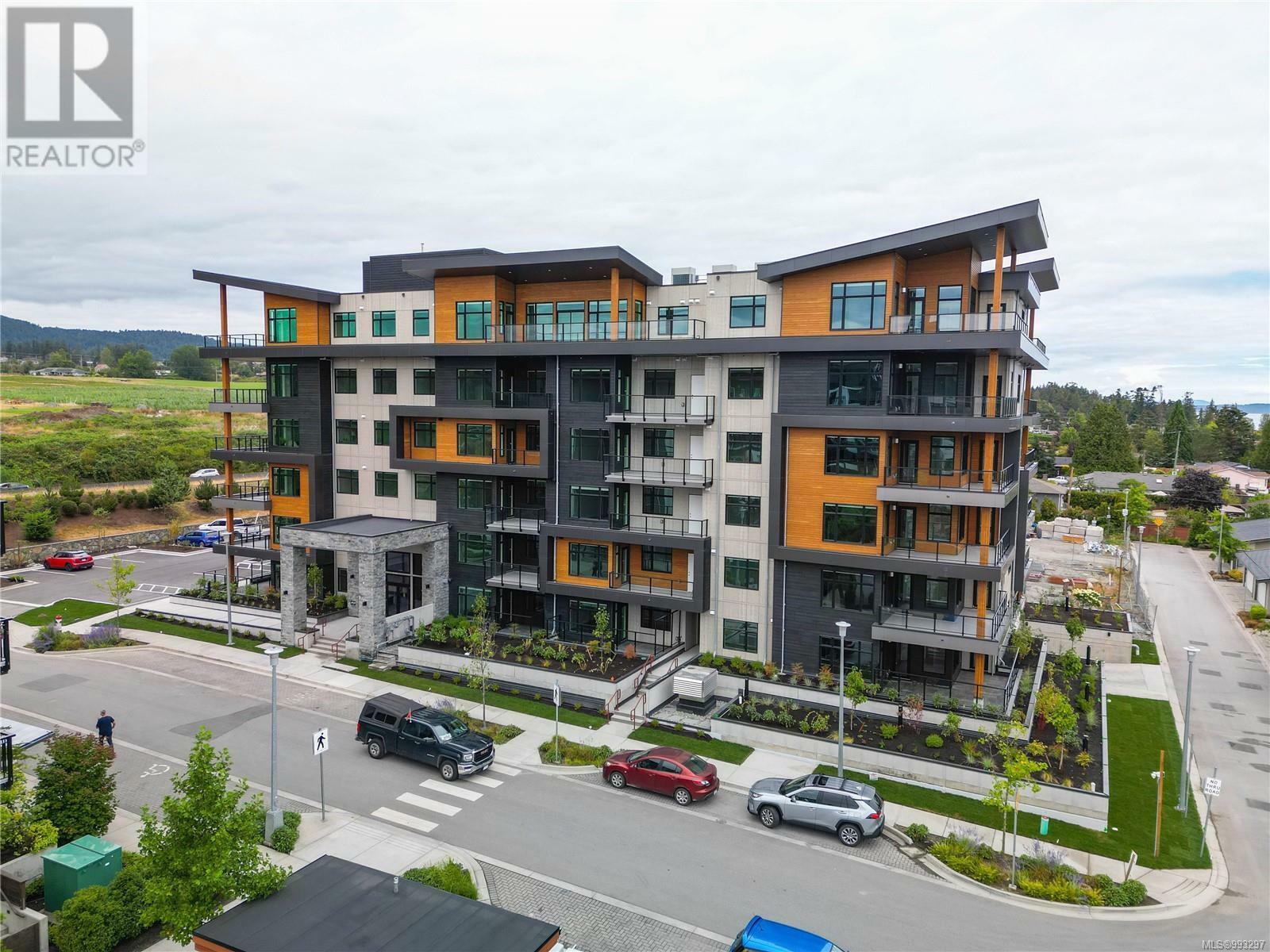 CENTRAL SAANICH, British Columbia, V8M 0B9, CA, 2 Bedrooms Bedrooms, ,2 BathroomsBathrooms,Residential,For Sale,1874093