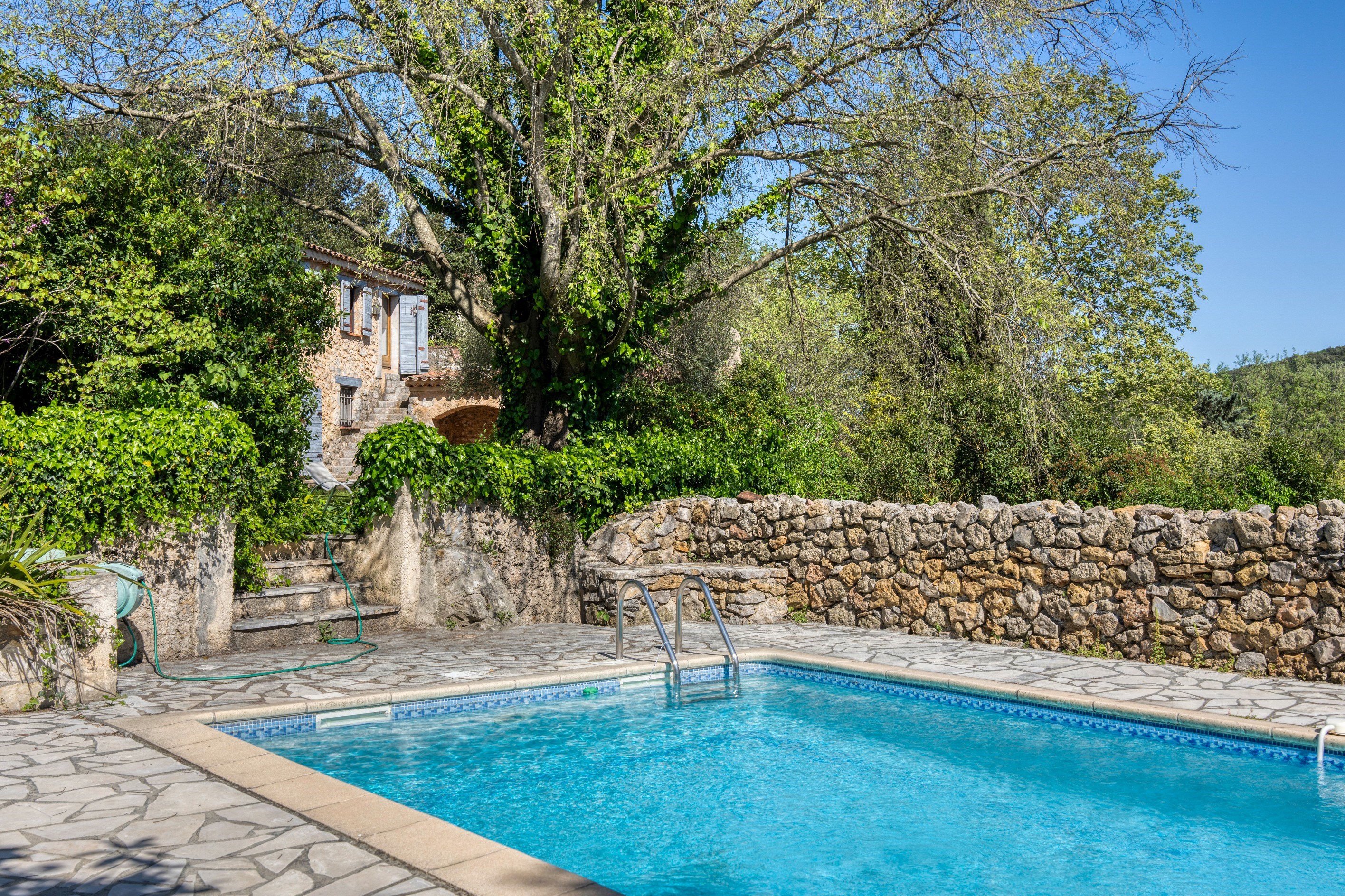  Renovated stone provençal farmhouse with pool and garden – 40 minutes from Cann… - 物件實景