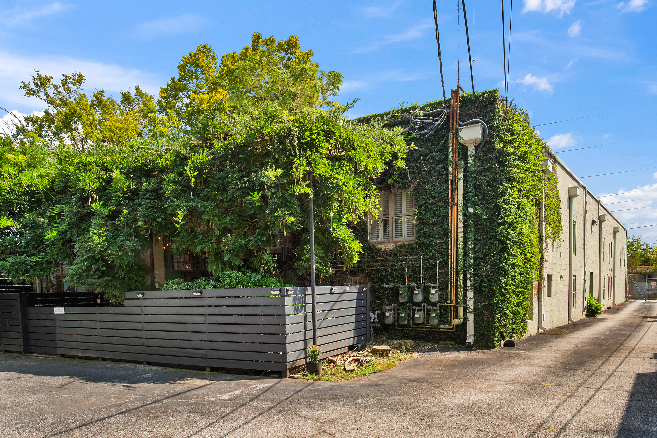  Stunning Loft Living Tucked Away in Candler Park - 物件實景
