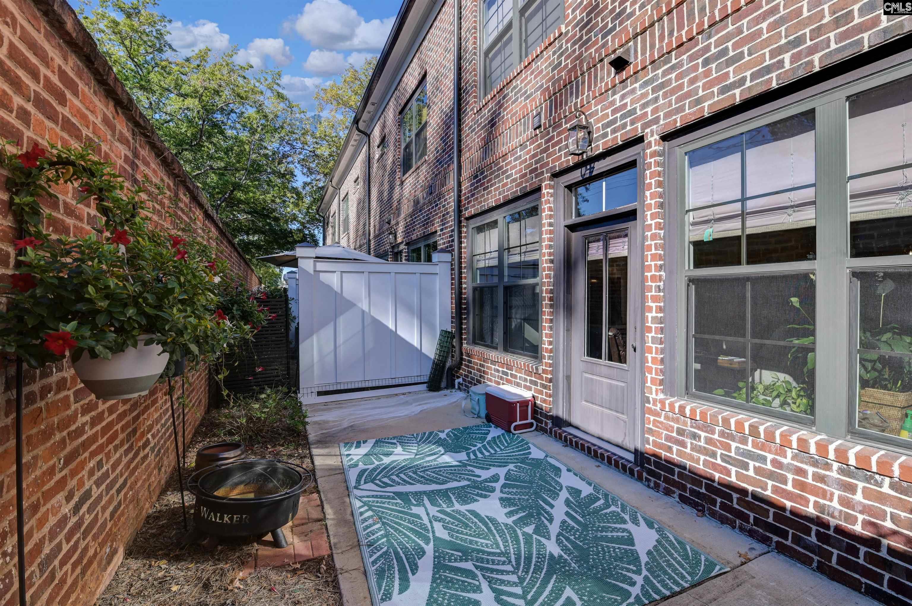 Columbia, South Carolina, 29201, United States, 3 Bedrooms Bedrooms, ,3 BathroomsBathrooms,Residential,For Sale,1971207