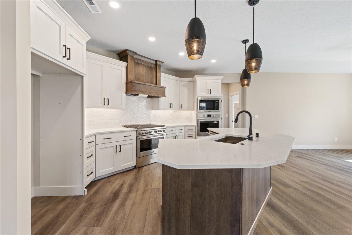 Spokane, Washington, 99223, United States, 3 Bedrooms Bedrooms, ,2 BathroomsBathrooms,Residential,For Sale,1805551