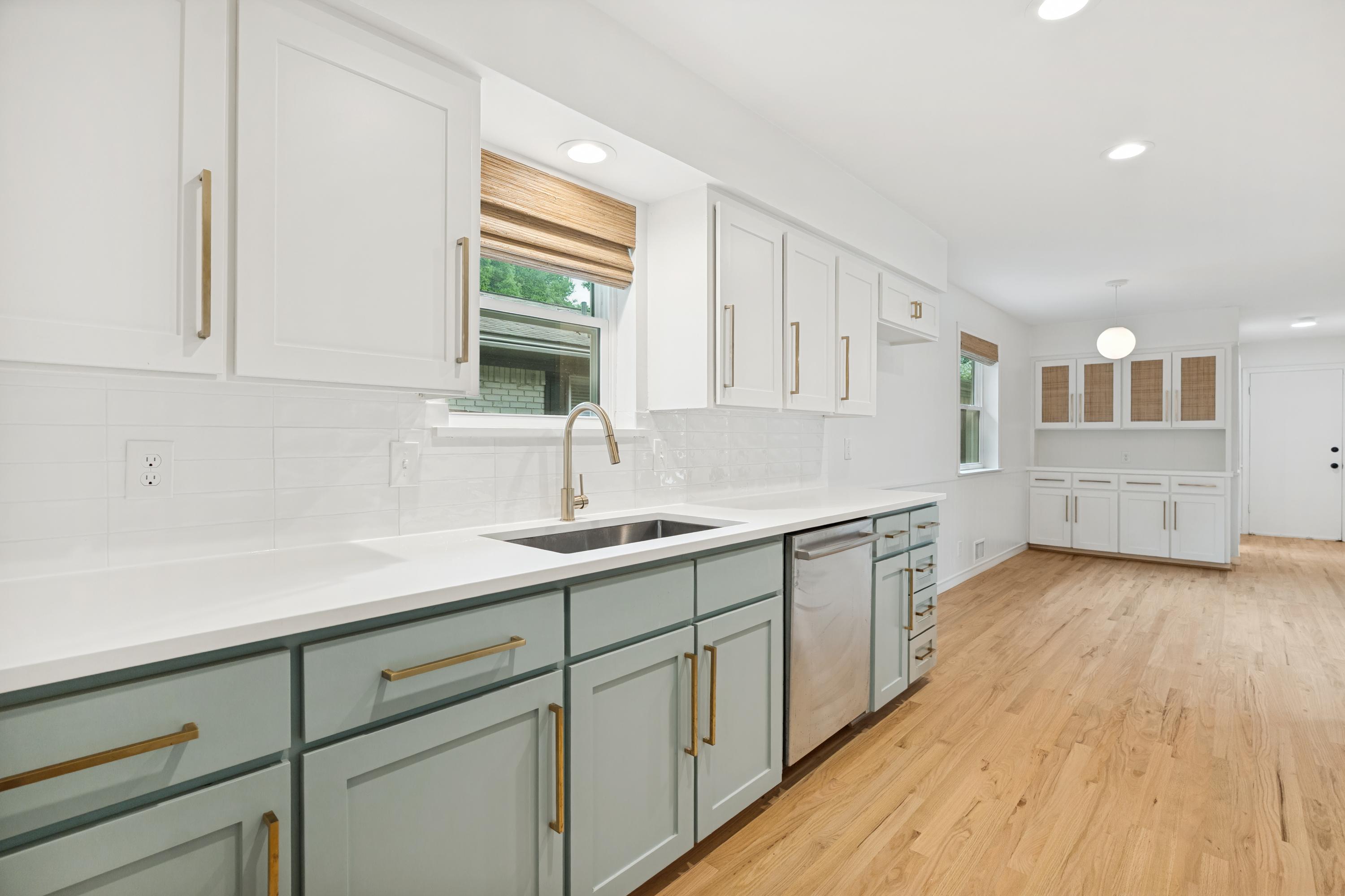  Beautifully Updated One-Story on Oversized Lot in Merriman Manor - 物件實景