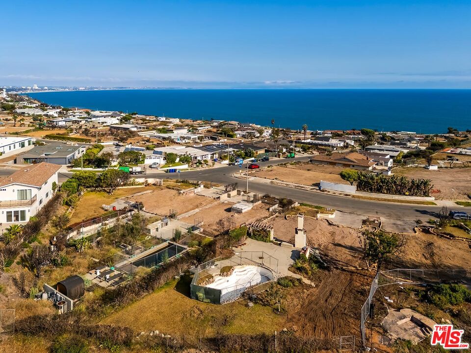 Malibu, California, 90265, United States, ,Land,For Sale,1901165