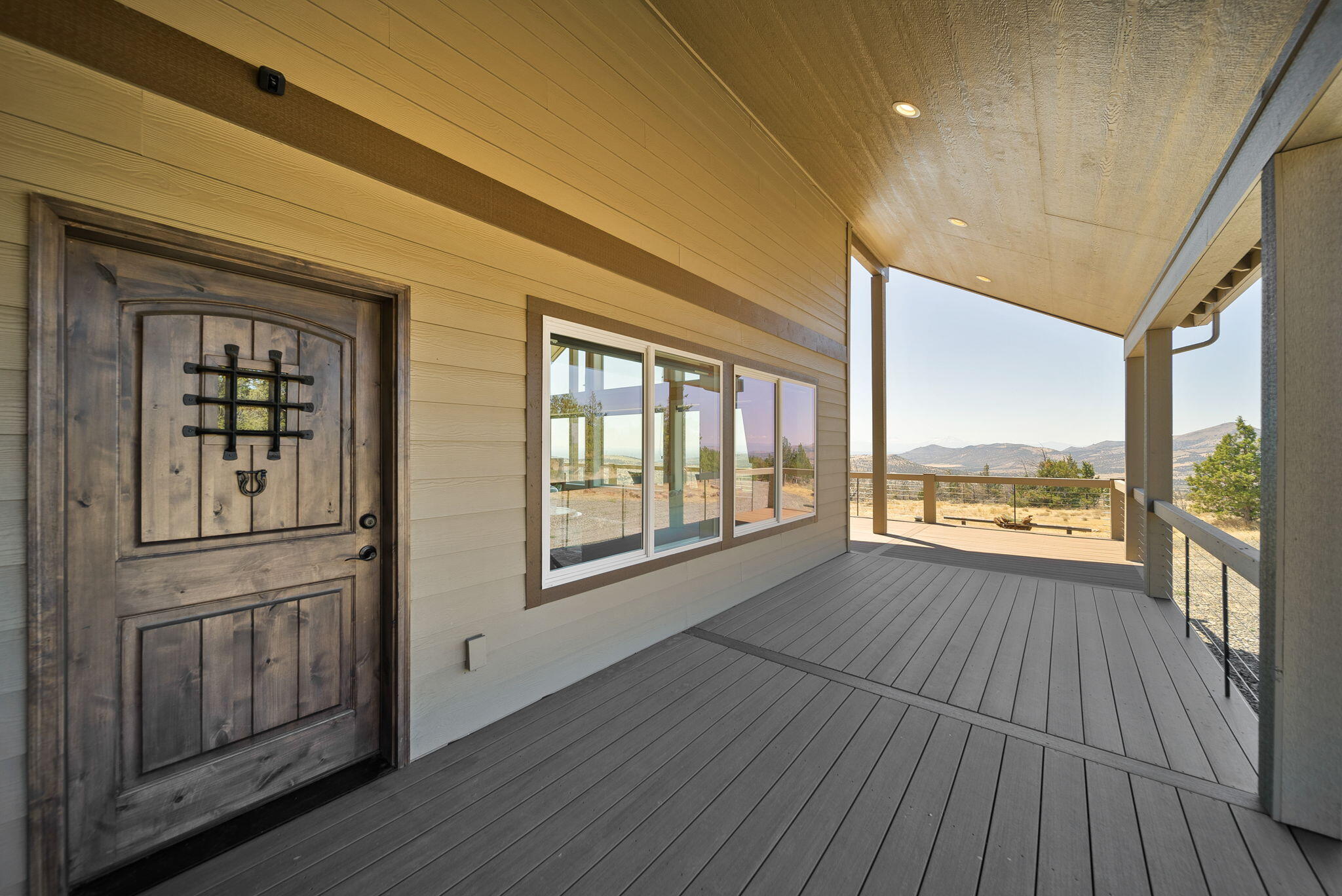 Prineville, Oregon, 97754, United States, 4 Bedrooms Bedrooms, ,3 BathroomsBathrooms,Residential,For Sale,1902068