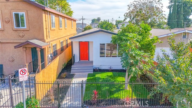 Los Angeles, California, 90002, United States, 3 Bedrooms Bedrooms, ,2 BathroomsBathrooms,Residential,For Sale,1986141