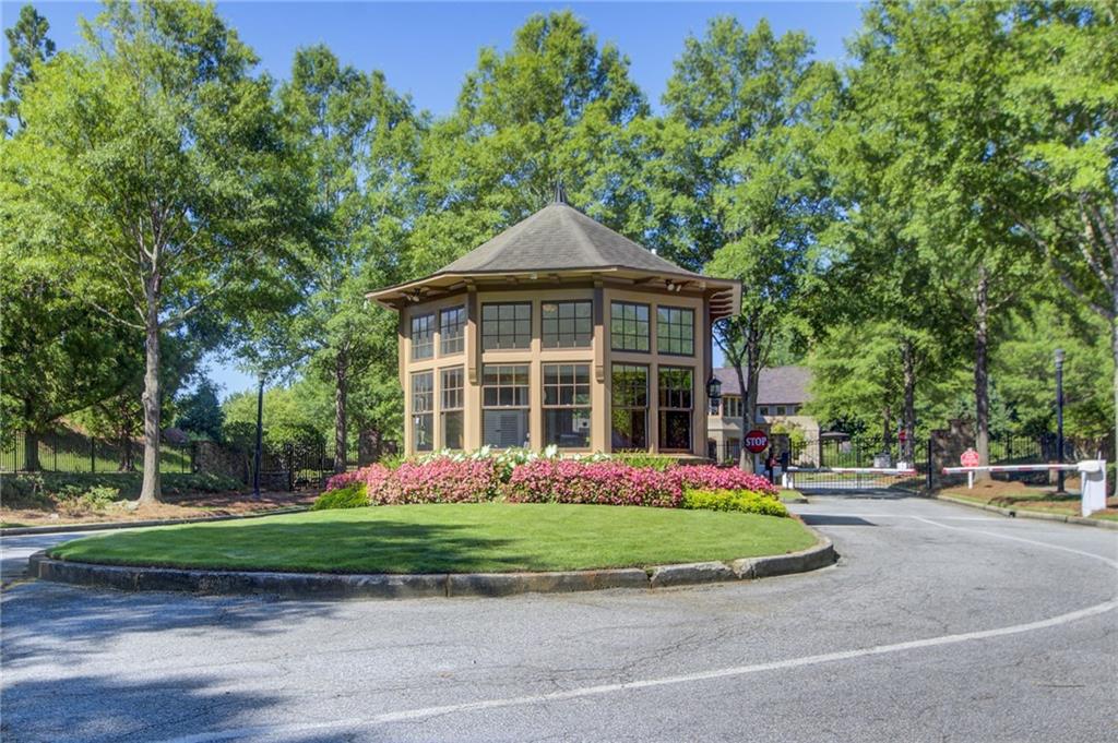 Mableton, Georgia, 30126, United States, 5 Bedrooms Bedrooms, ,4 BathroomsBathrooms,Residential,For Sale,1897696