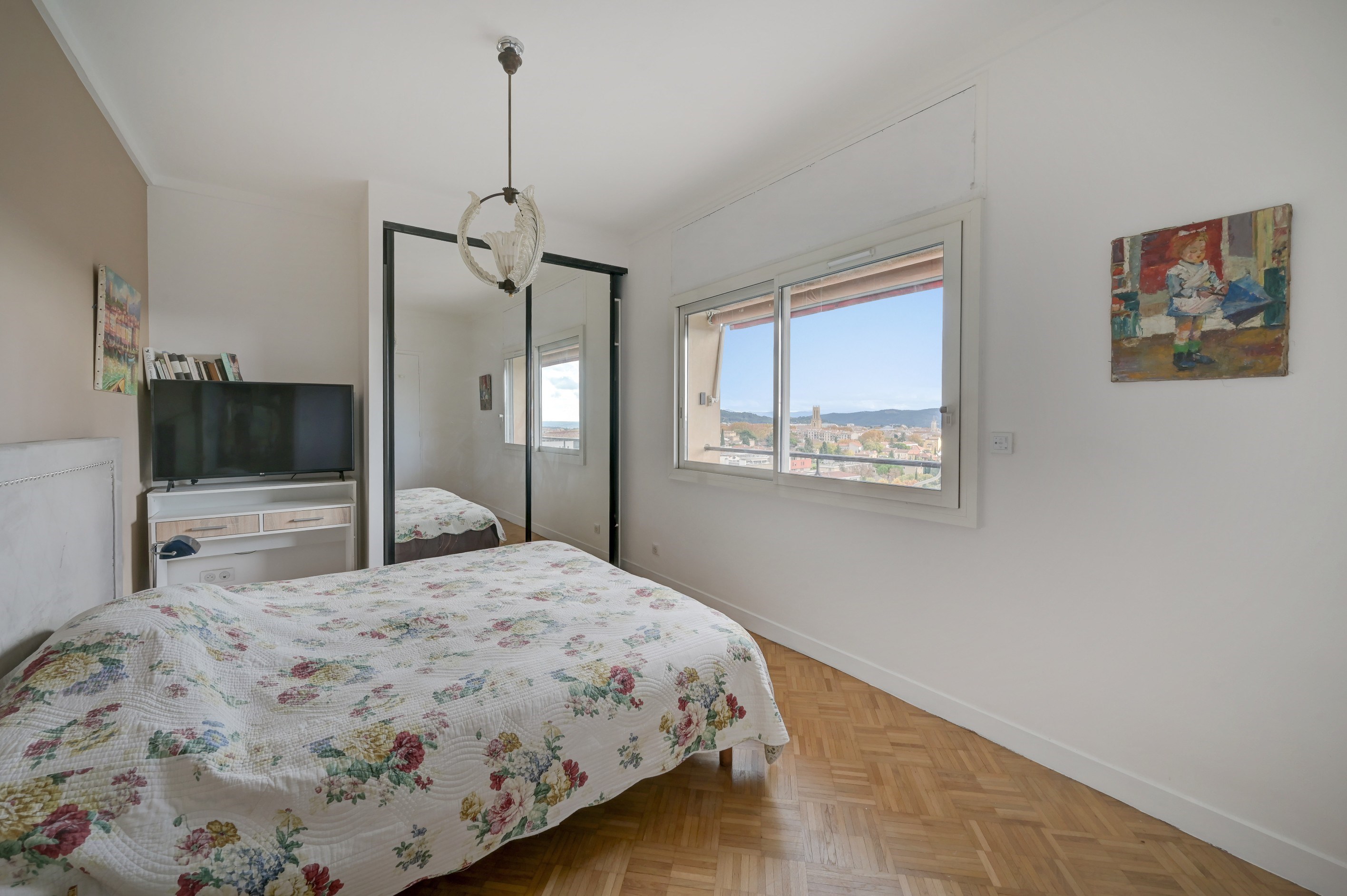  For Sale – Spacious 5-Room Apartment of 131 m² with Terrace and Panoramic View - 物件實景